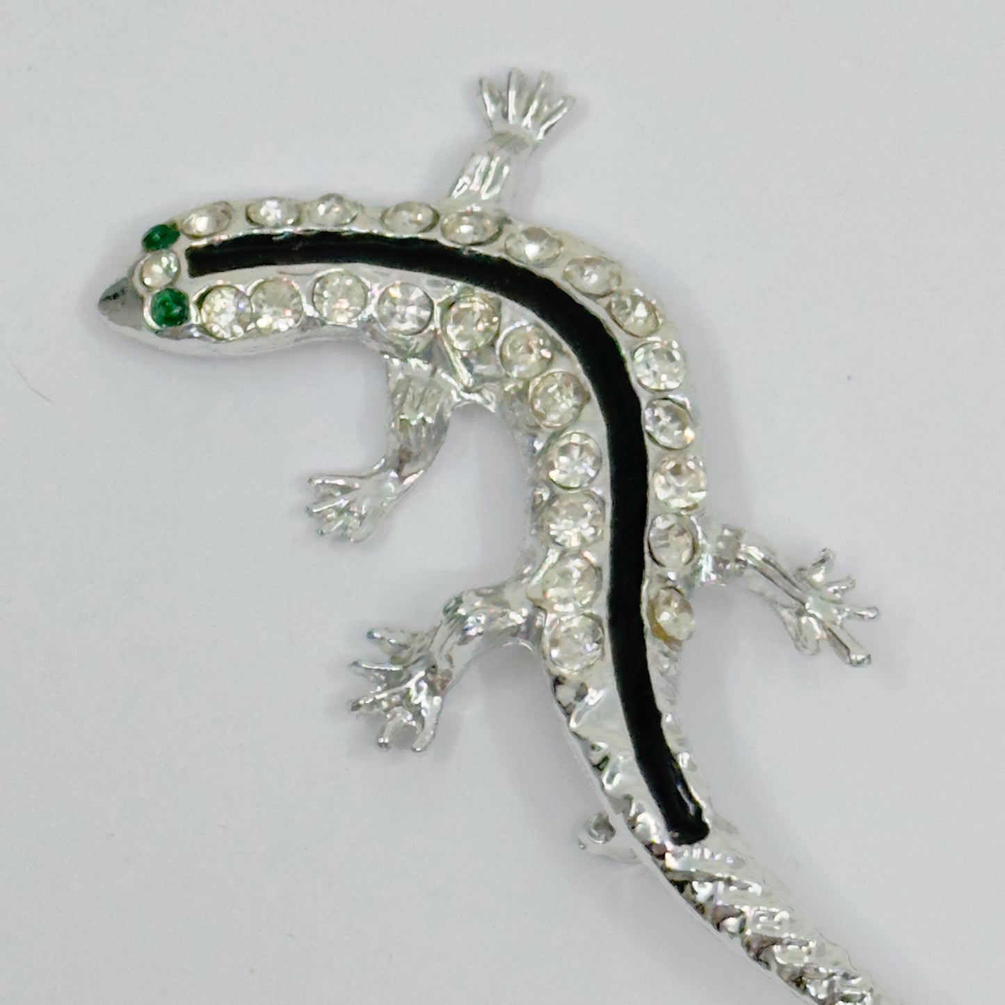 Vintage Rhodium plate emerald & diamante rhinestone Lizard brooch - GM3002