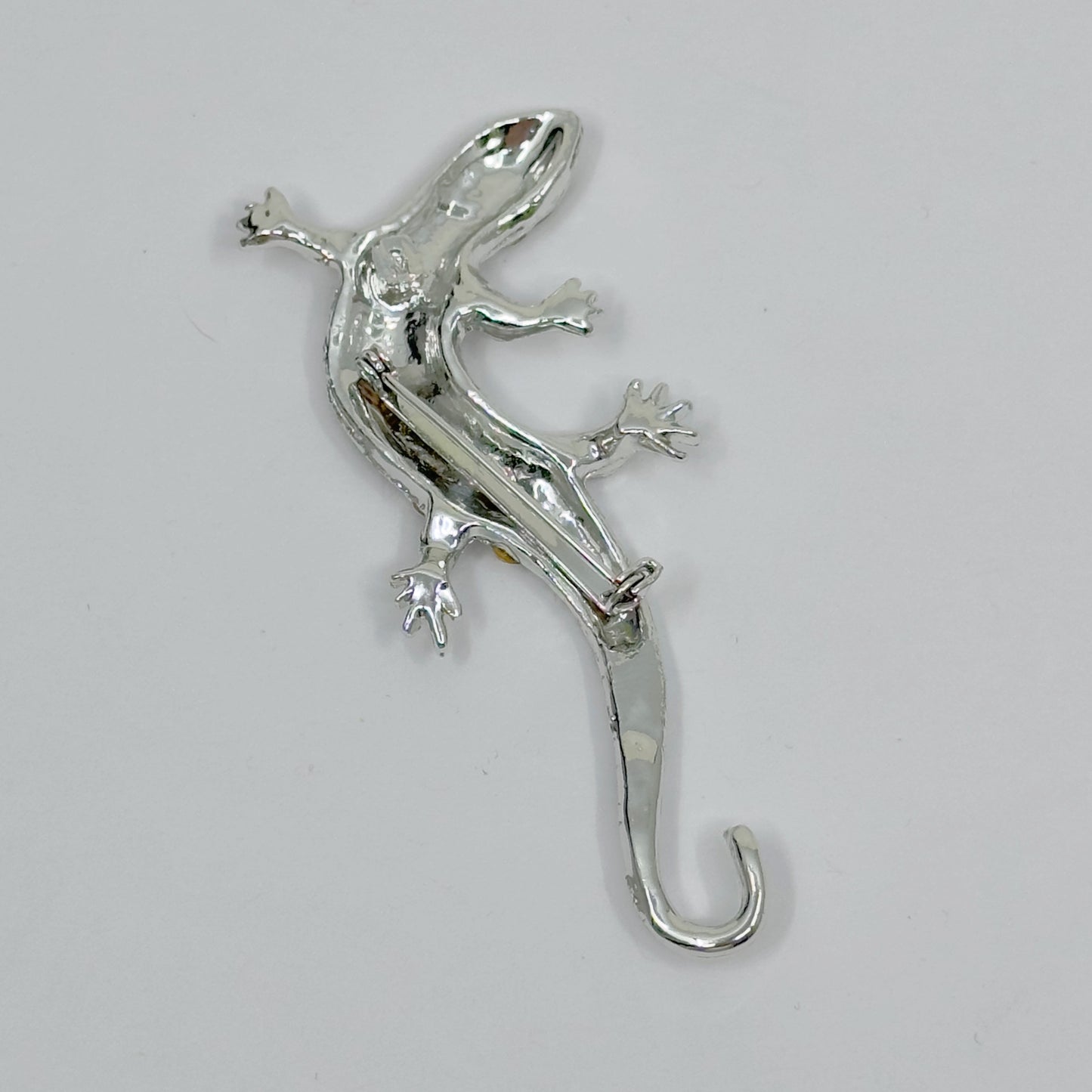 Vintage Rhodium plate emerald & diamante rhinestone Lizard brooch - GM3002