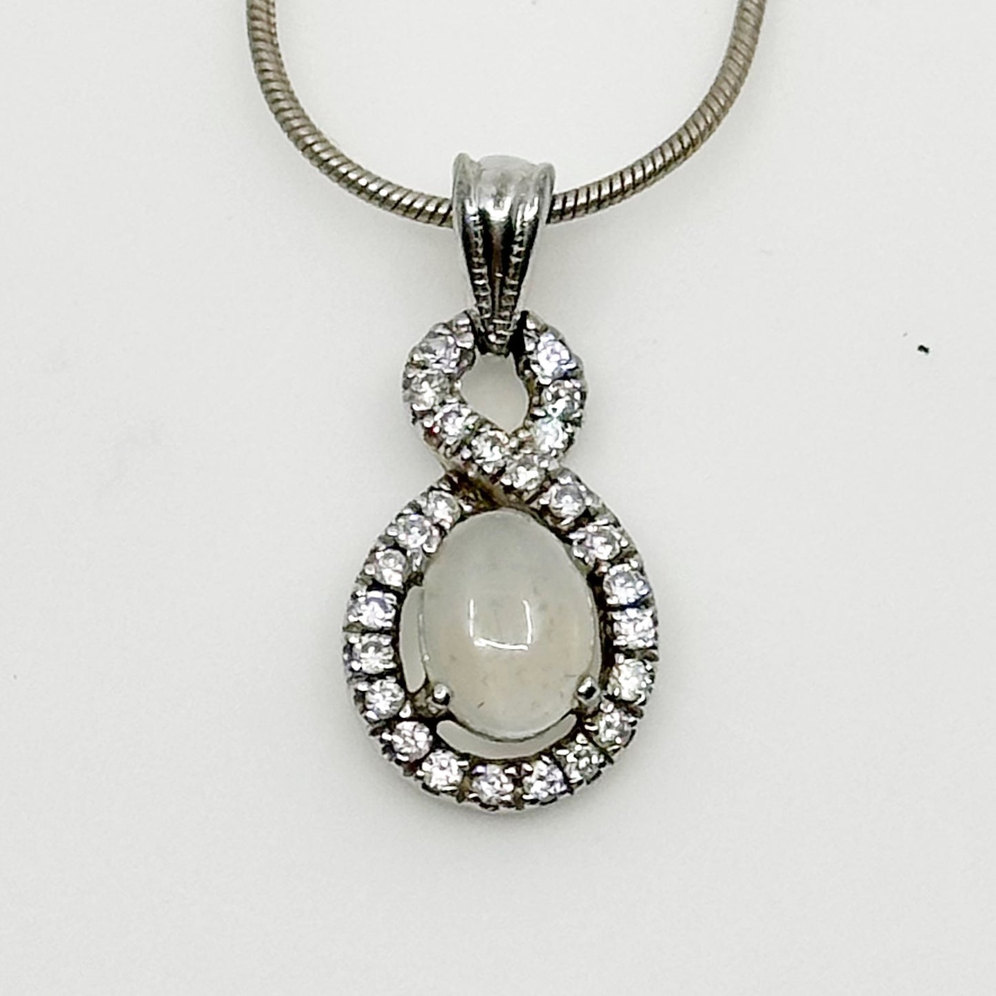 Sterling silver moonstone & cubic zirconia pendant - GM1016