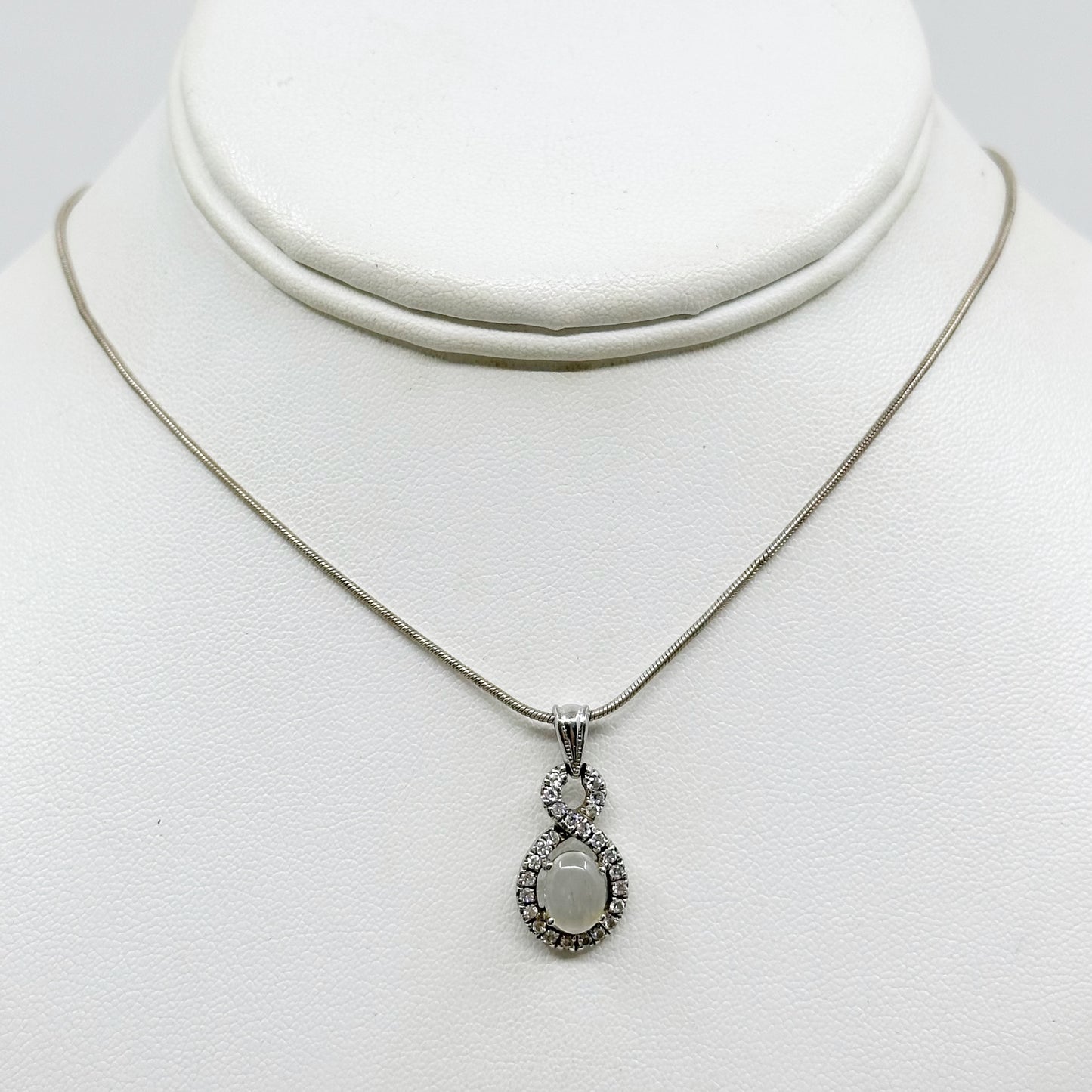 Sterling silver moonstone & cubic zirconia pendant - GM1016