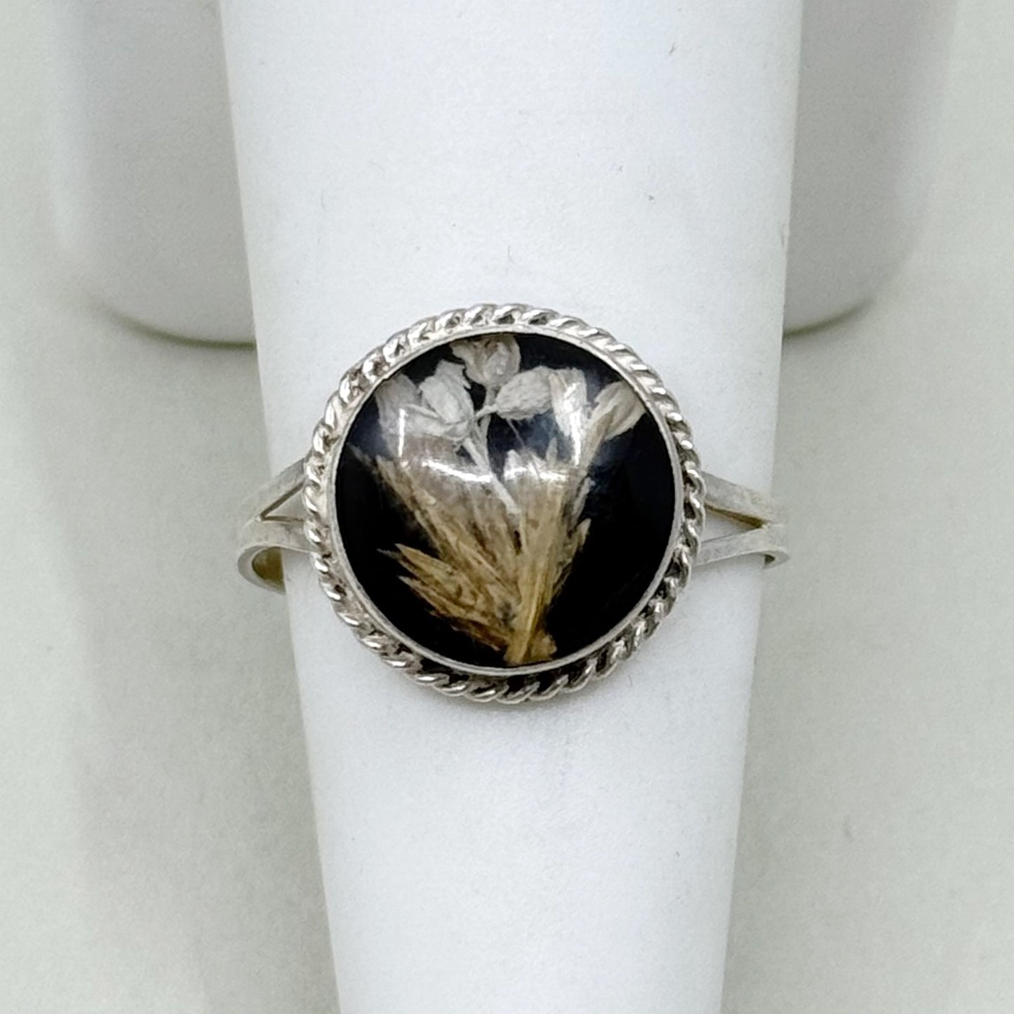 vintage Mexican sterling silver dry flower lucite ring - GM1041
