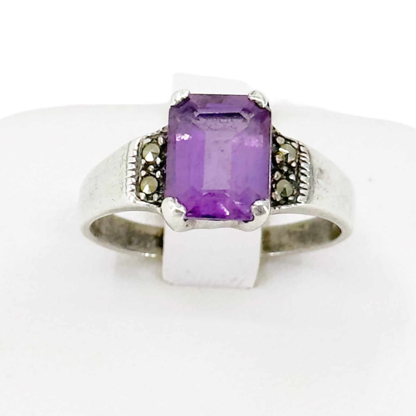 Sterling silver amethyst & marcasite ring - GM1061