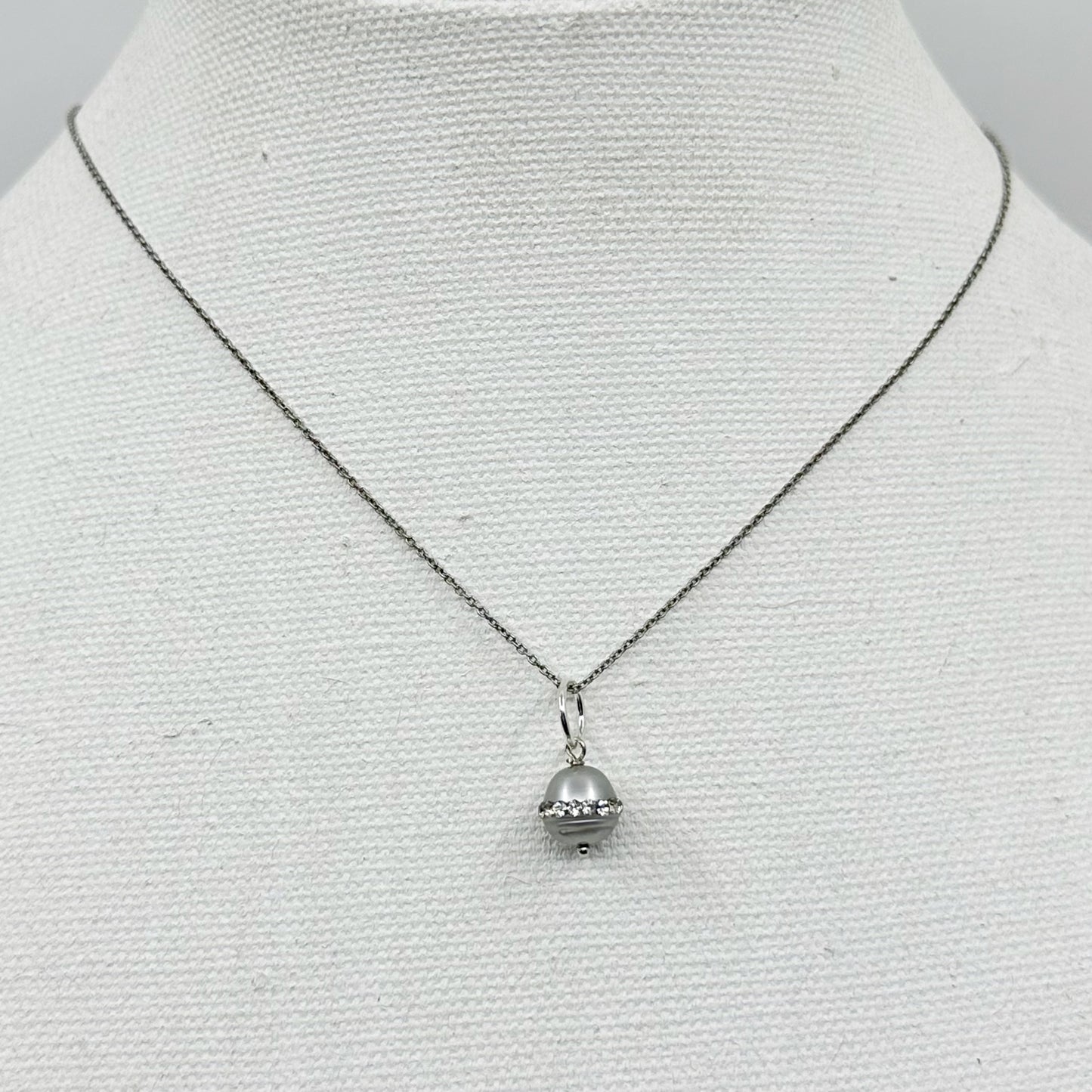 Sterling silver pearl & crystal pendant - GM1089