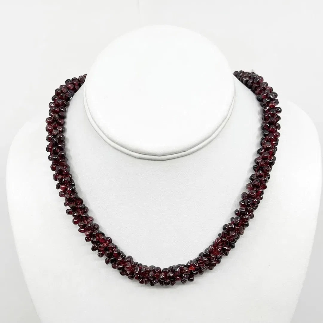 vintage Garnet bead rope necklace - GM1097