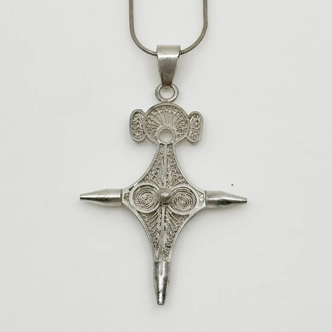African Sterling silver filigree cross amulet pendant - GM1108