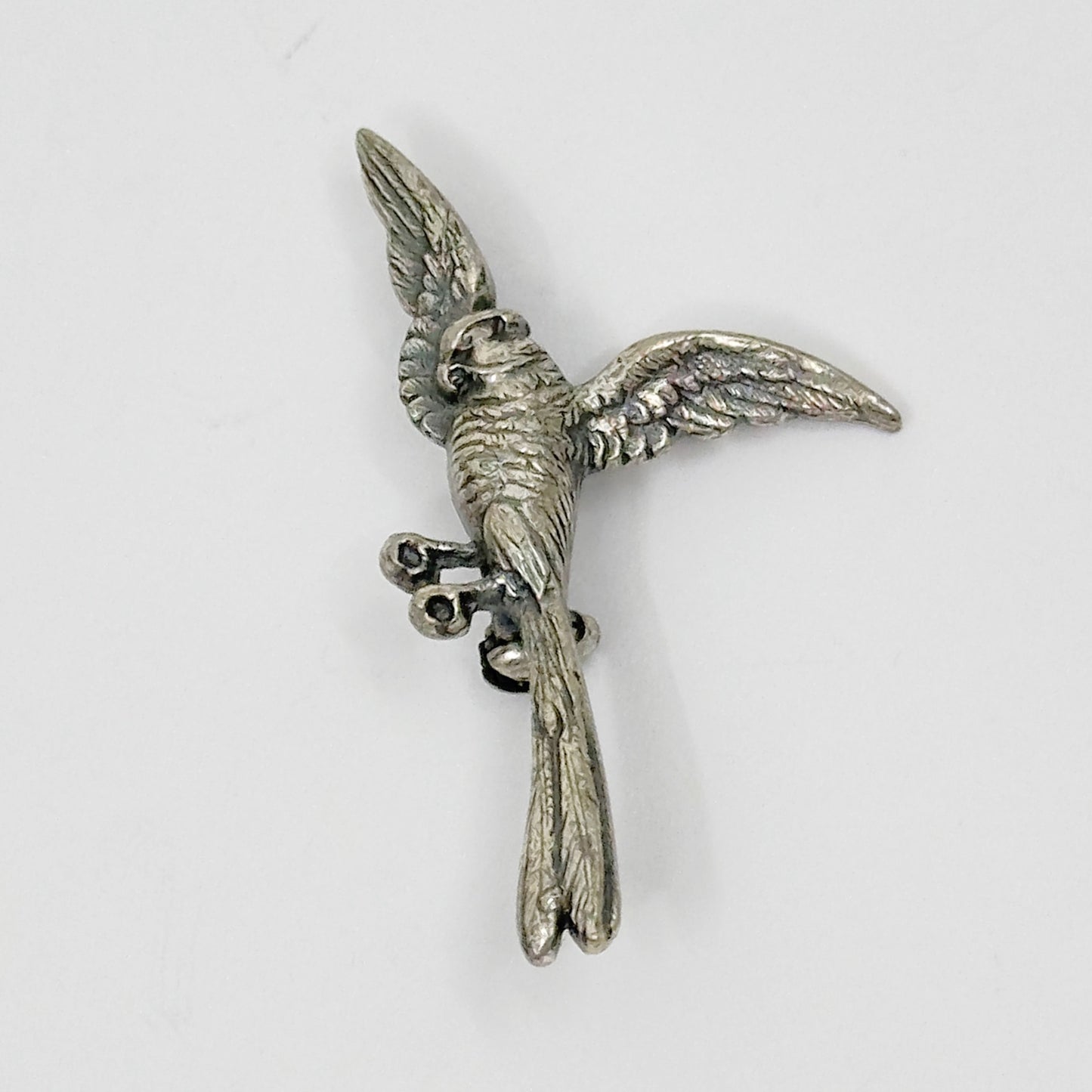Vintage silver plated Parrot bird brooch - GM114