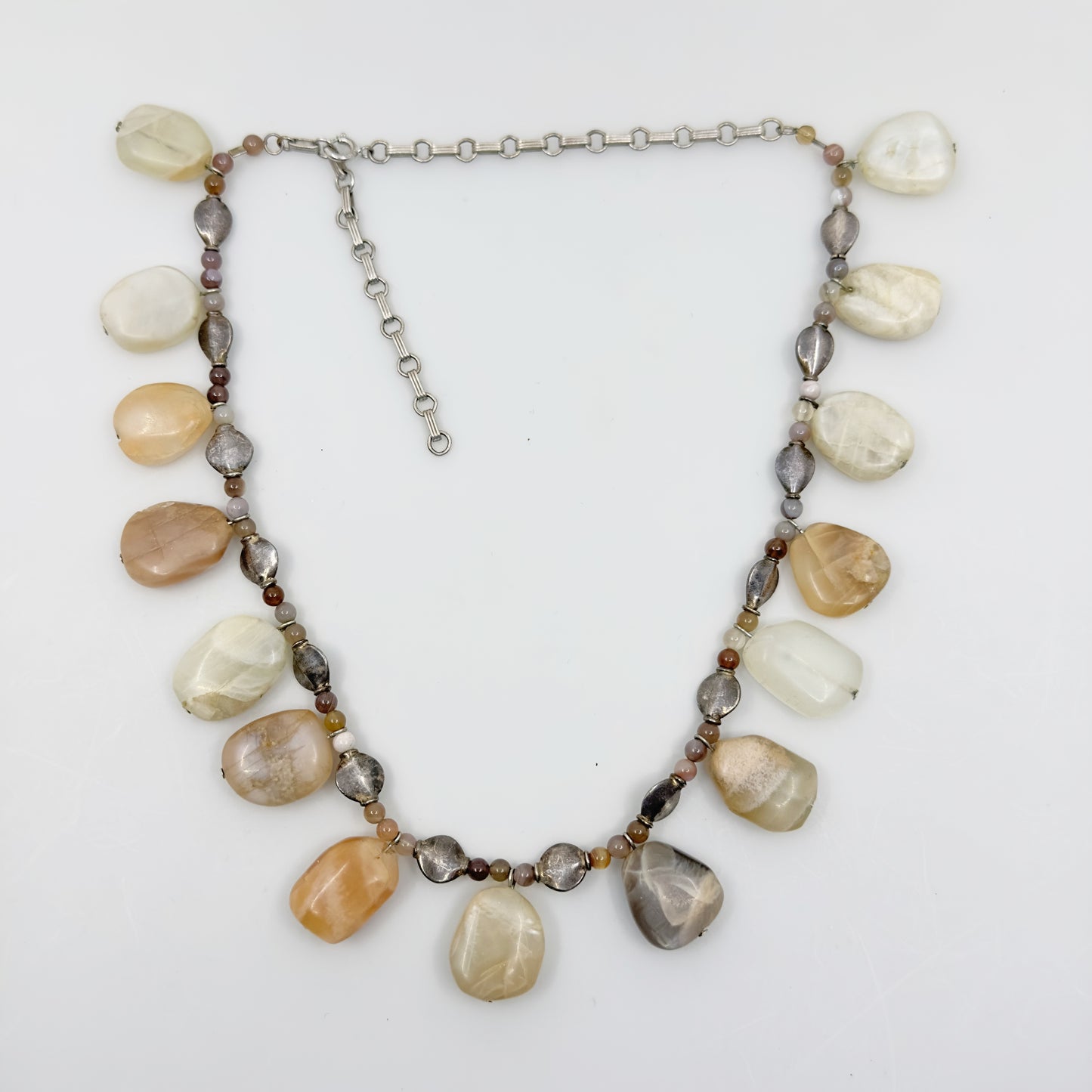 Vintage sterling silver Tumbled moonstone bead necklace - GM1142