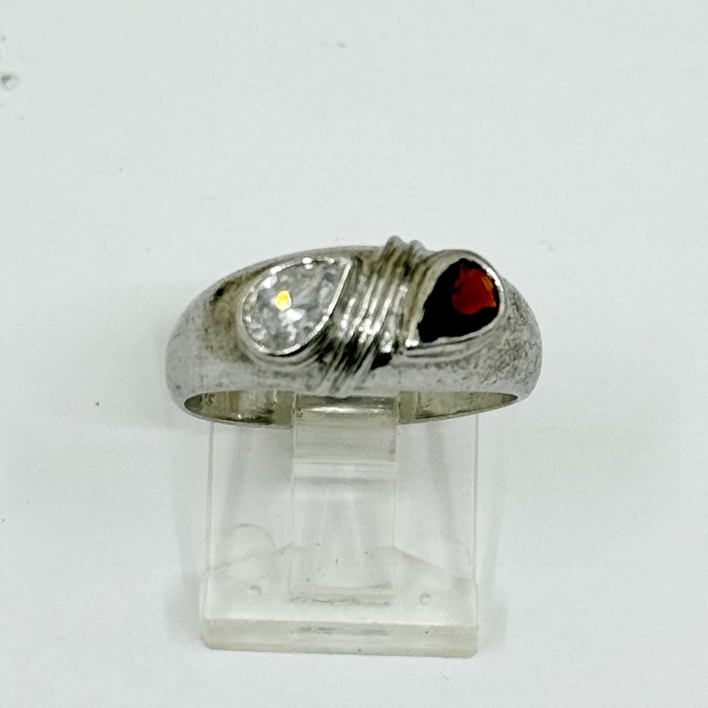 Sterling silver garnet & cubic zirconia ring - GM1167