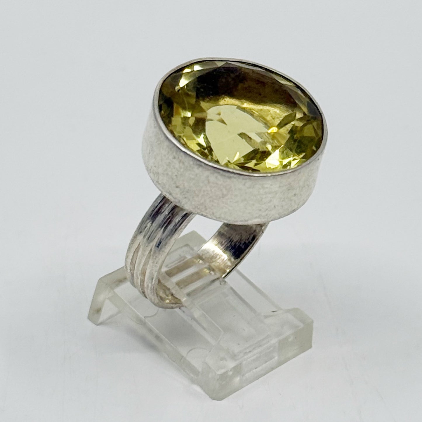 Hand Made sterling silver lemon citrine ring - GM1171