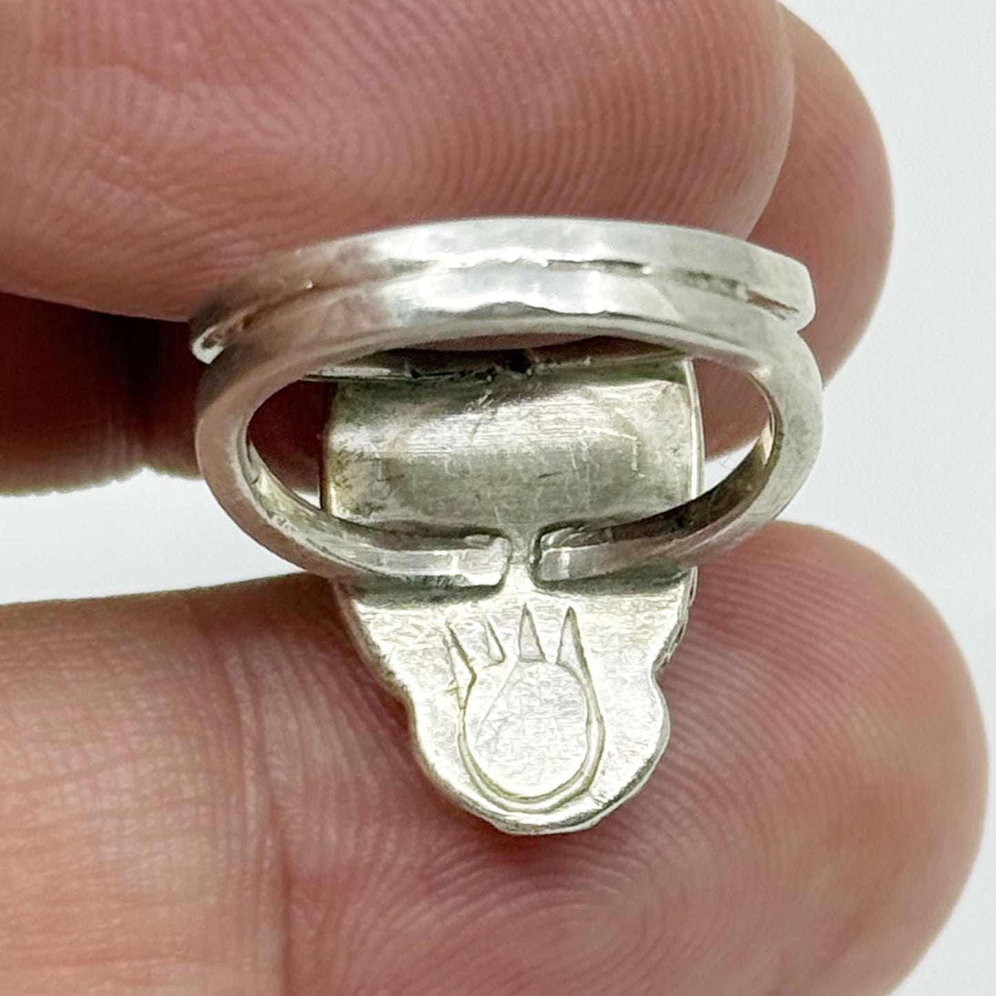Vintage Southwest sterling silver mother of pearl ring - GM1173