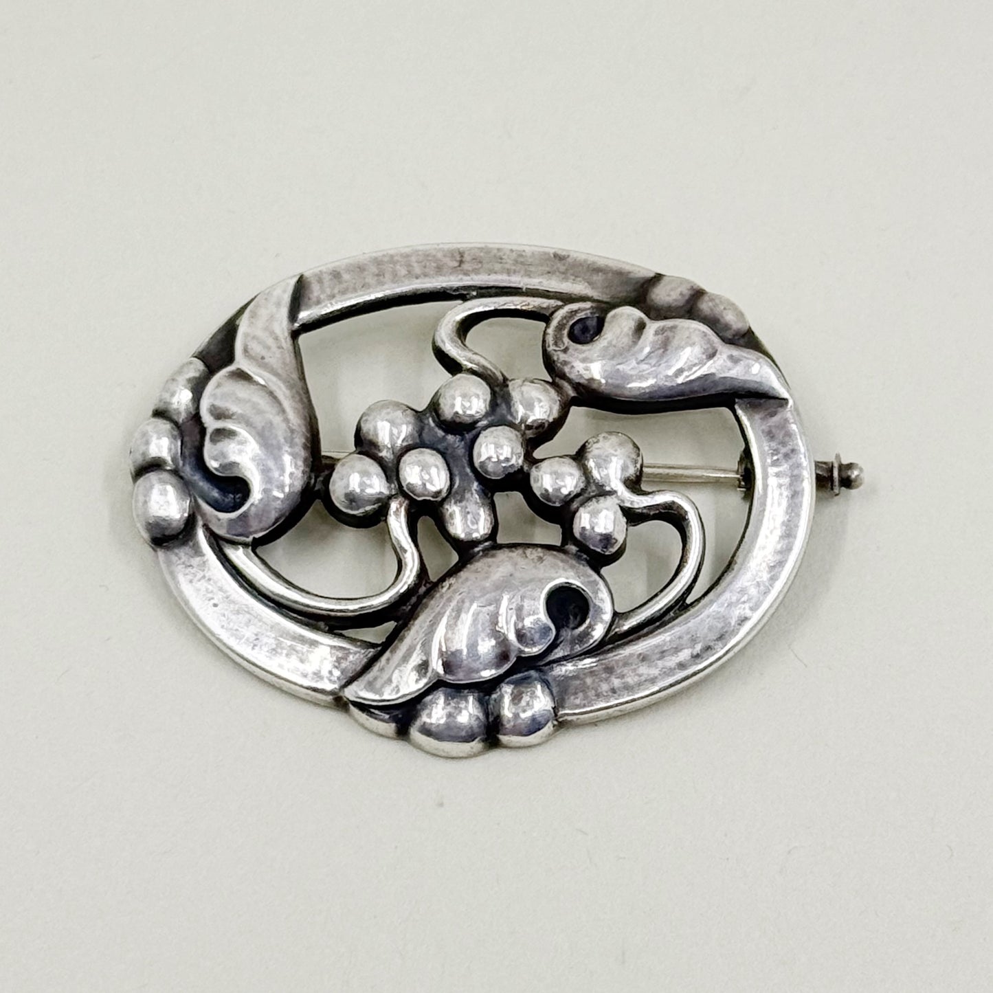 Vintage Georg Jensen 830 silver moonlight grapes 101 brooch - GM118