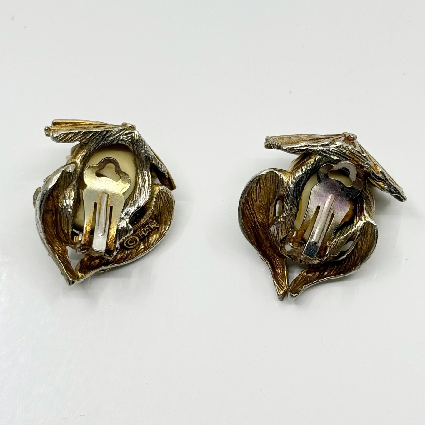 Vintage HAR gold tone laughing Buddha Clip on Earrings - GM1185