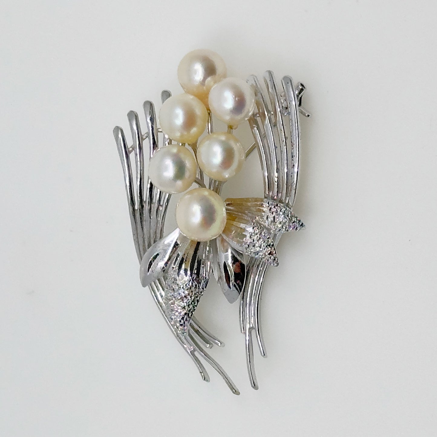 Vintage sterling silver Akoya Pearl brooch - GM13