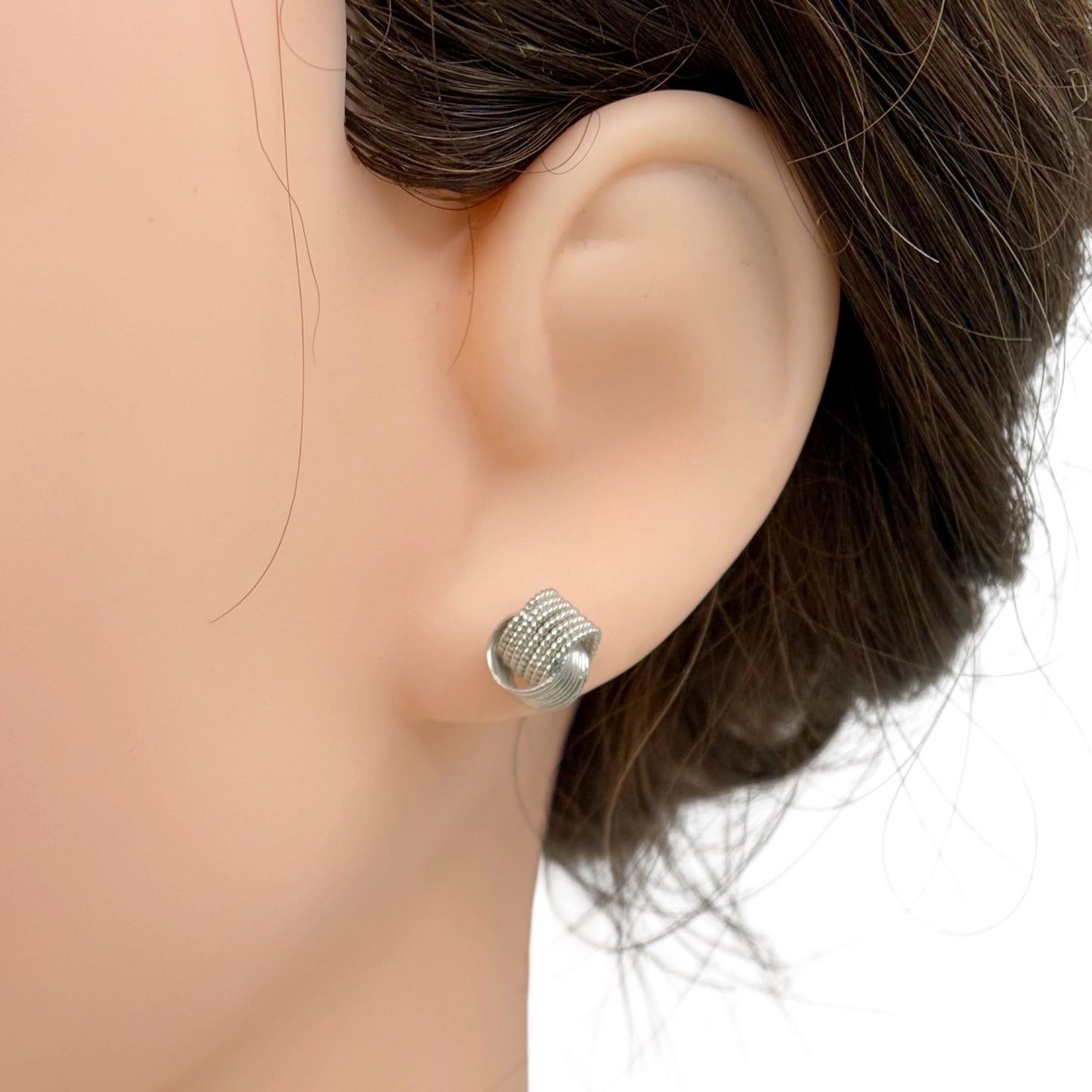 Sterling silver knot stud earrings - GM149