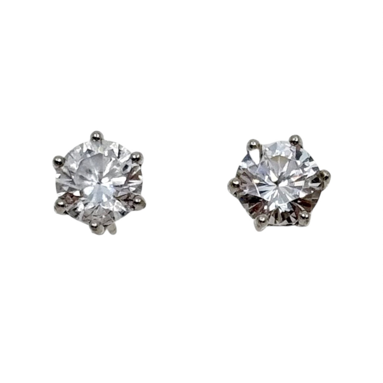 sterling silver 6.5mm cubic zirconia stud earrings - GM102