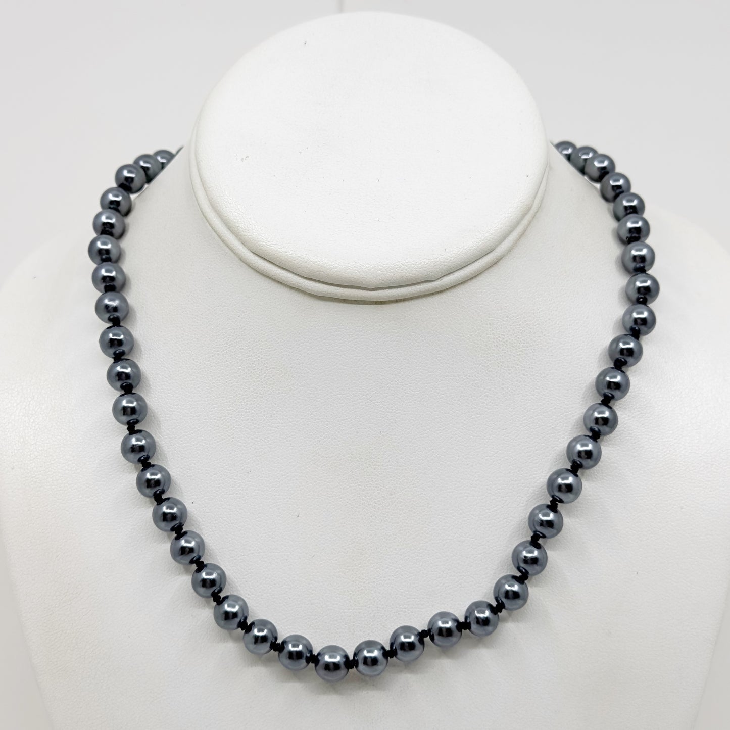 Vintage 8mm faux black pearl necklace - GM1520
