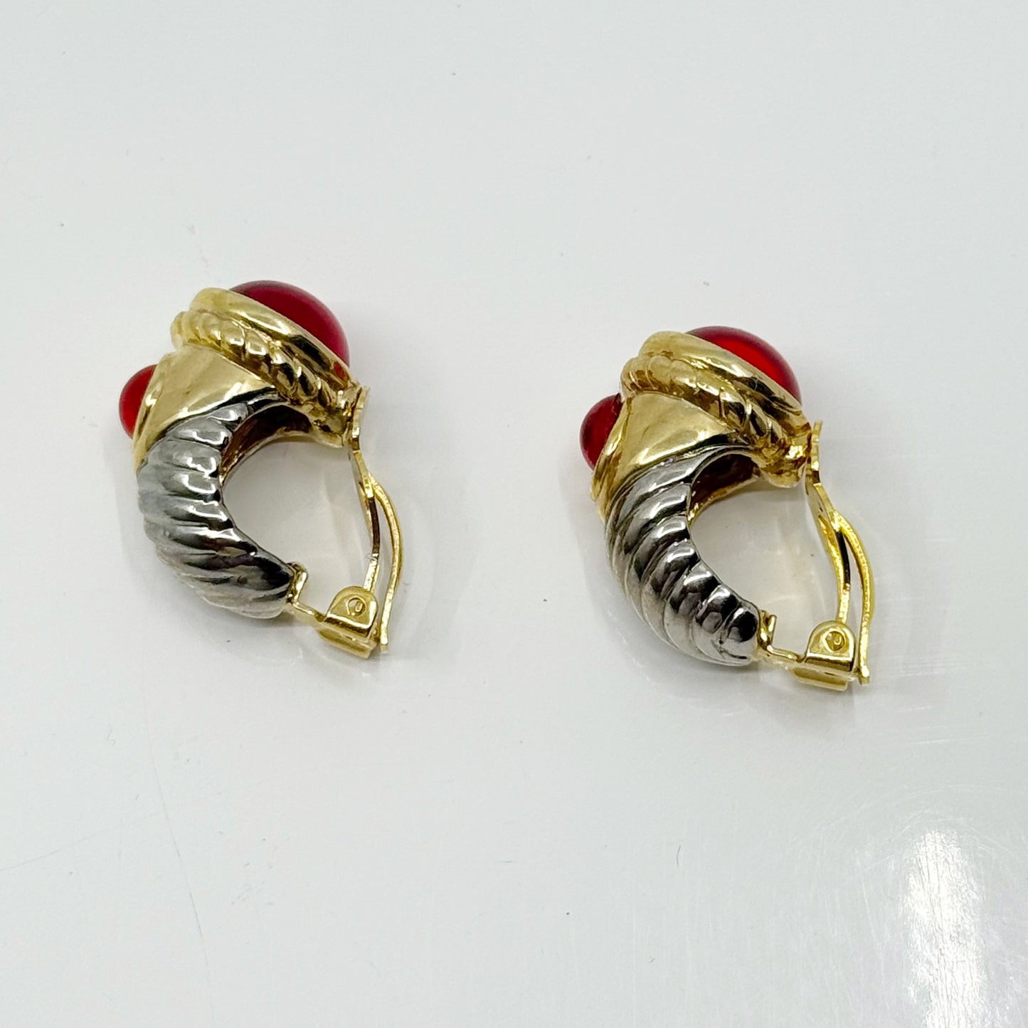 Vintage Gold & silver Tone ruby glass cabochon cable clip on earrings - GM1507