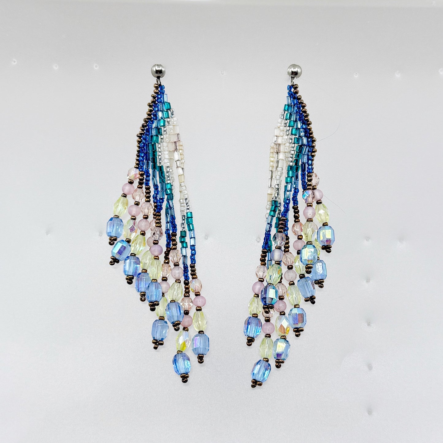 silver tone glass bead shoulder duster earrings - GM1529