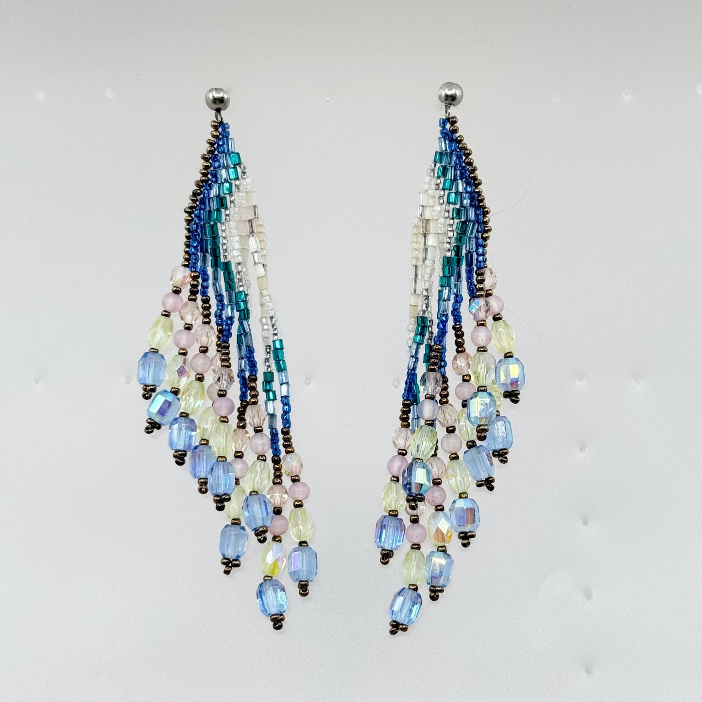 silver tone glass bead shoulder duster earrings - GM1529