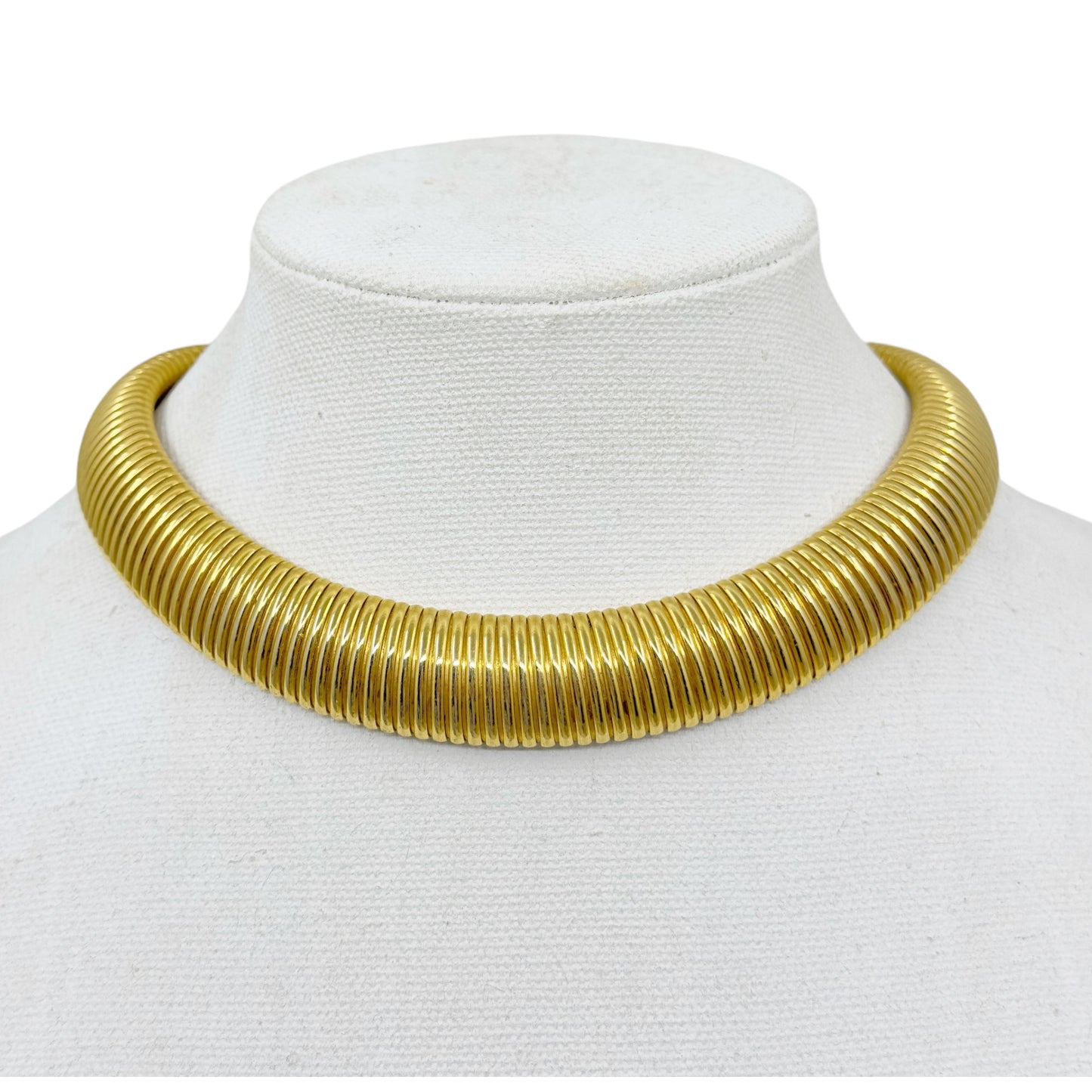 Vintage Monet Gold tone tubogas necklace GM1596