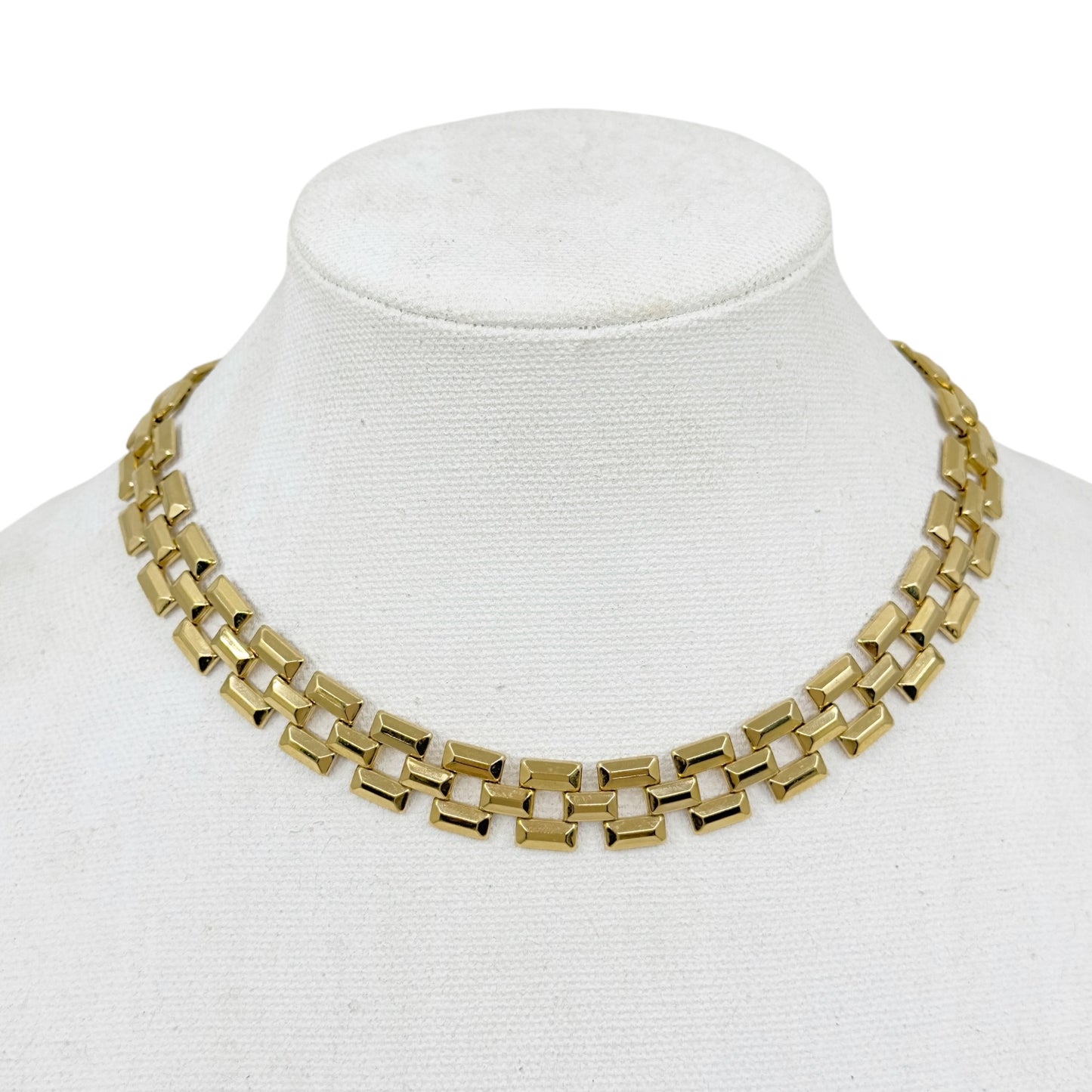Vintage Avon Gold tone Geometric link necklace GM1600