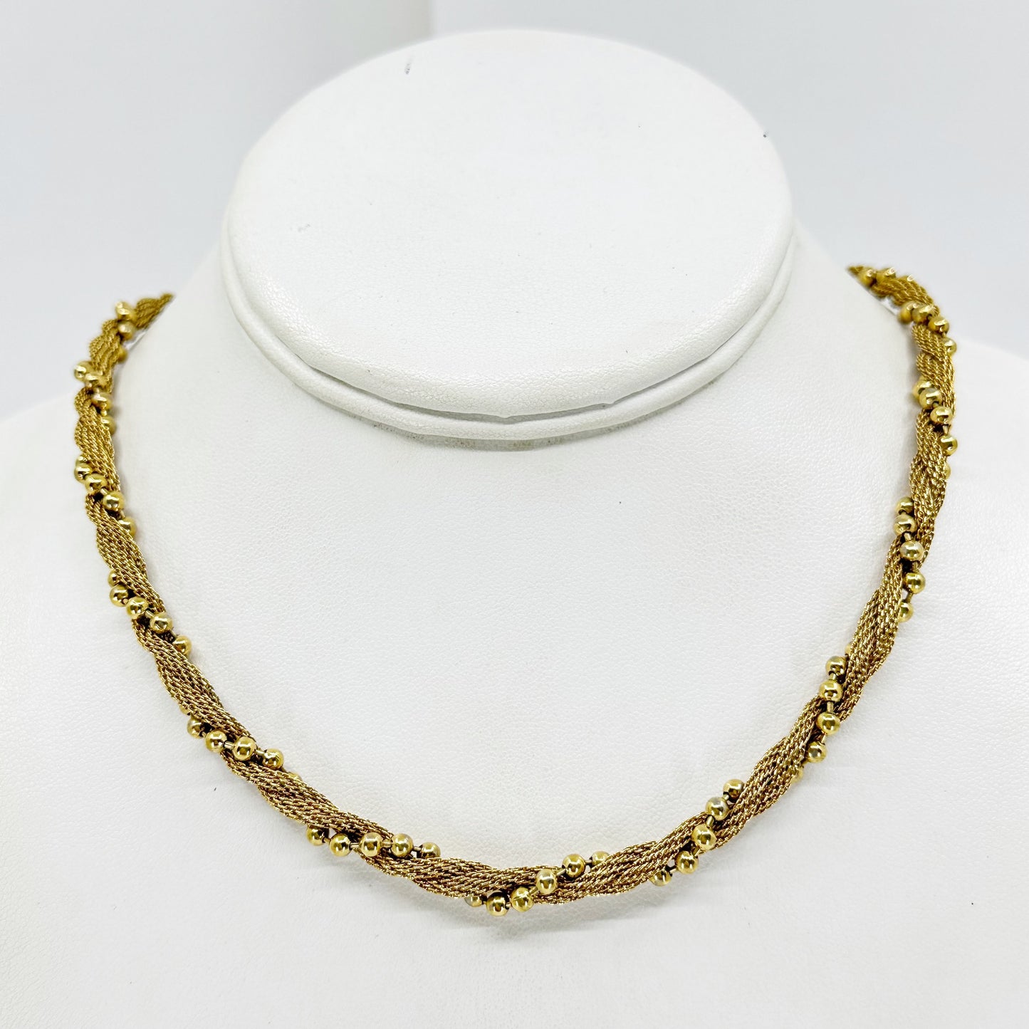 Vintage Avon Gold tone chain necklace