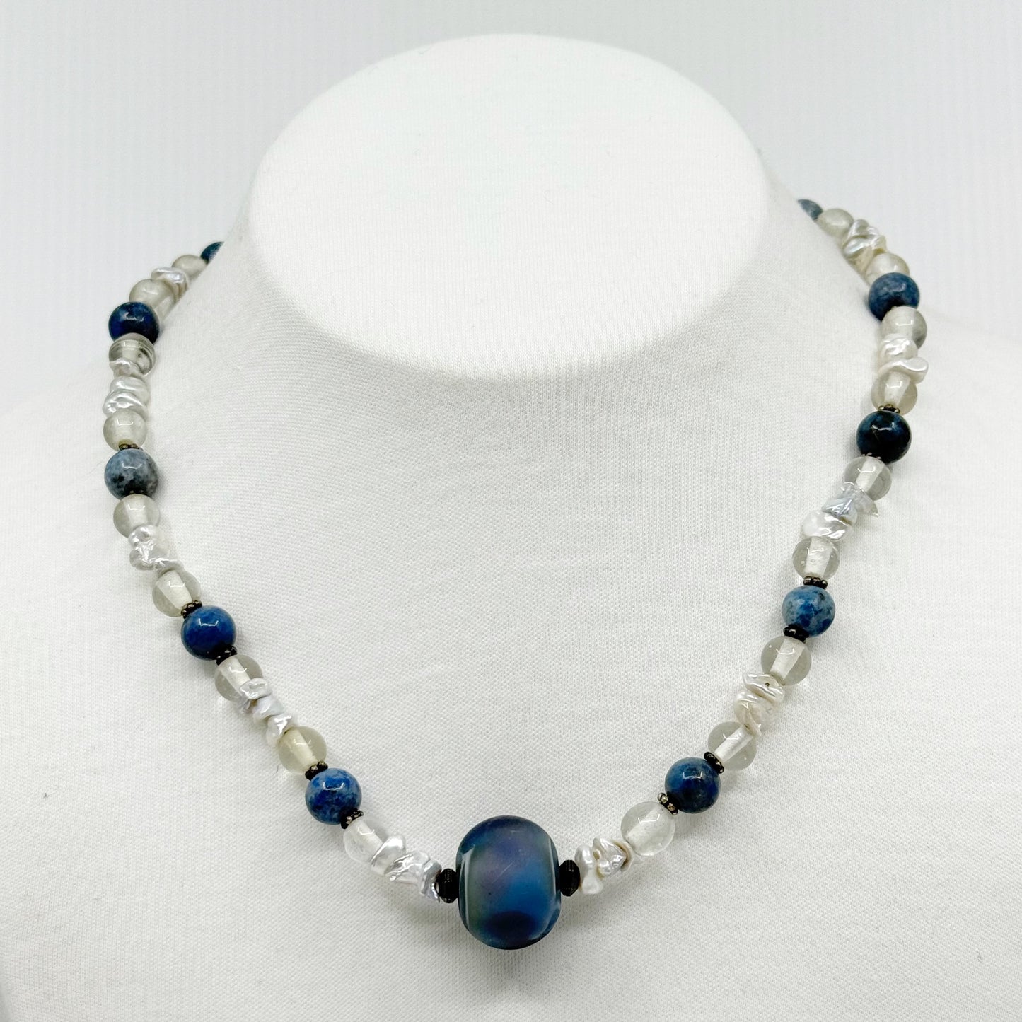 Hand Made sterling silver sodalite pearl & glass bead necklace - GM171