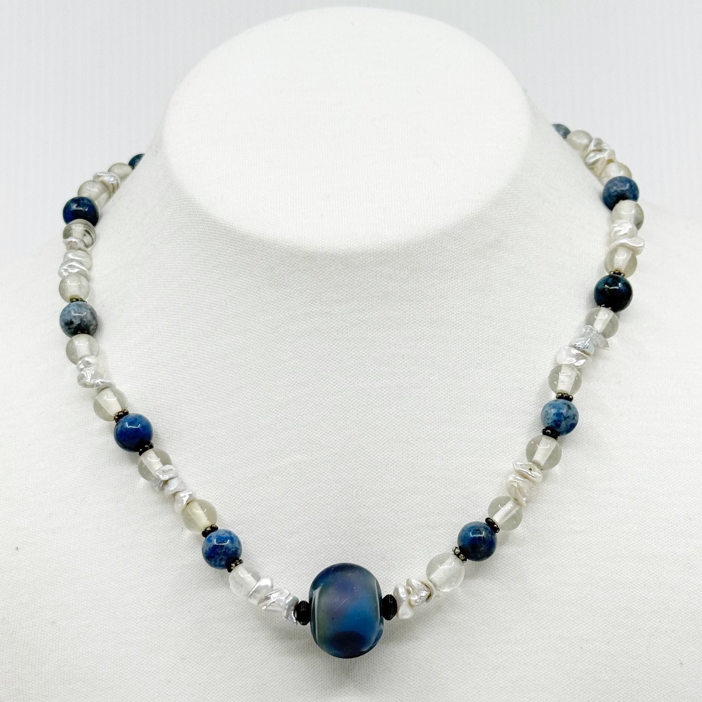 Hand Made sterling silver sodalite pearl & glass bead necklace - GM171