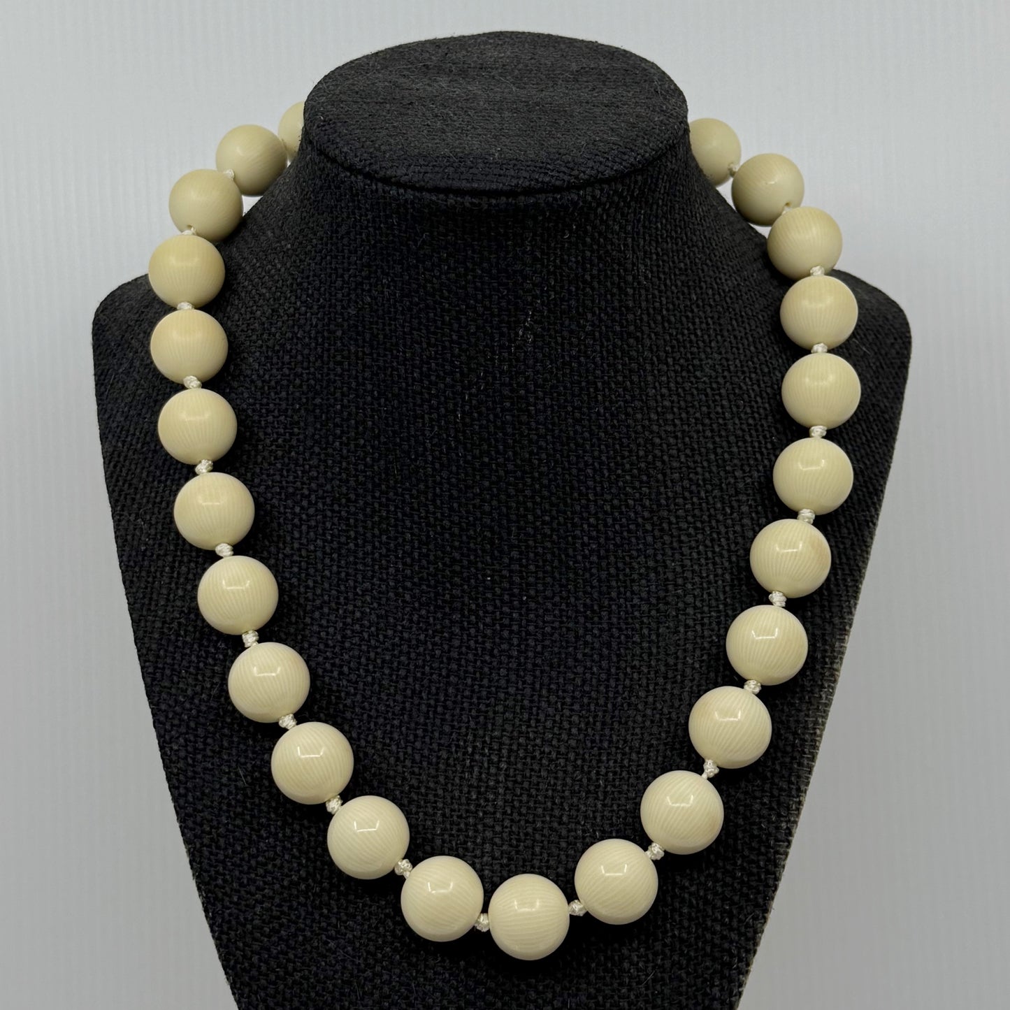 Vintage Les Bernard French ivory Celluloid bead necklace - GM179