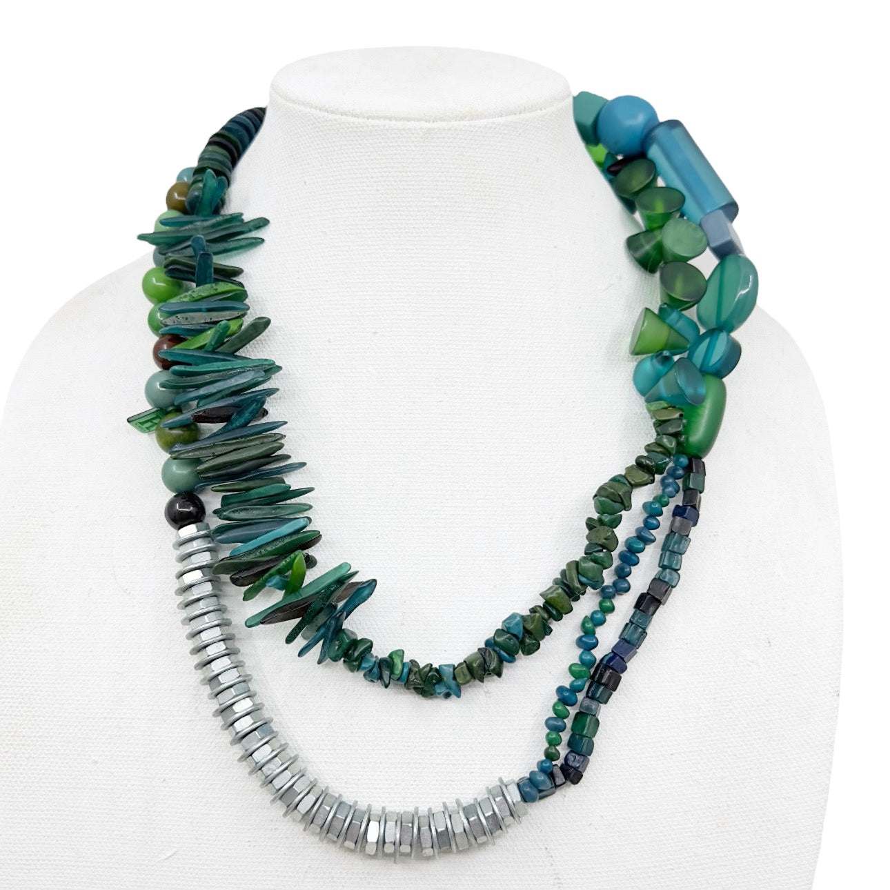 Sobral resin & metal bead necklace - GM223