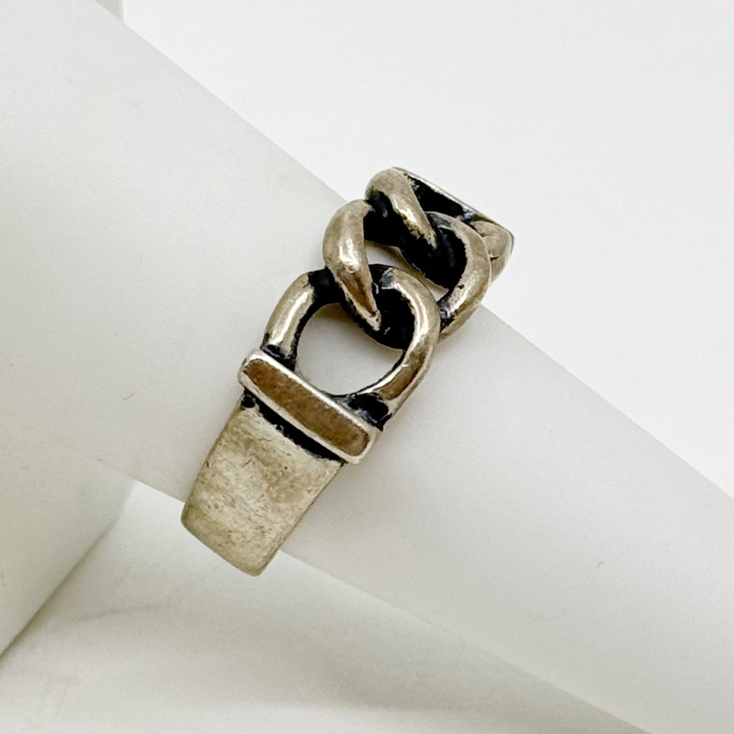 Bold Sterling Silver link ring - GM183