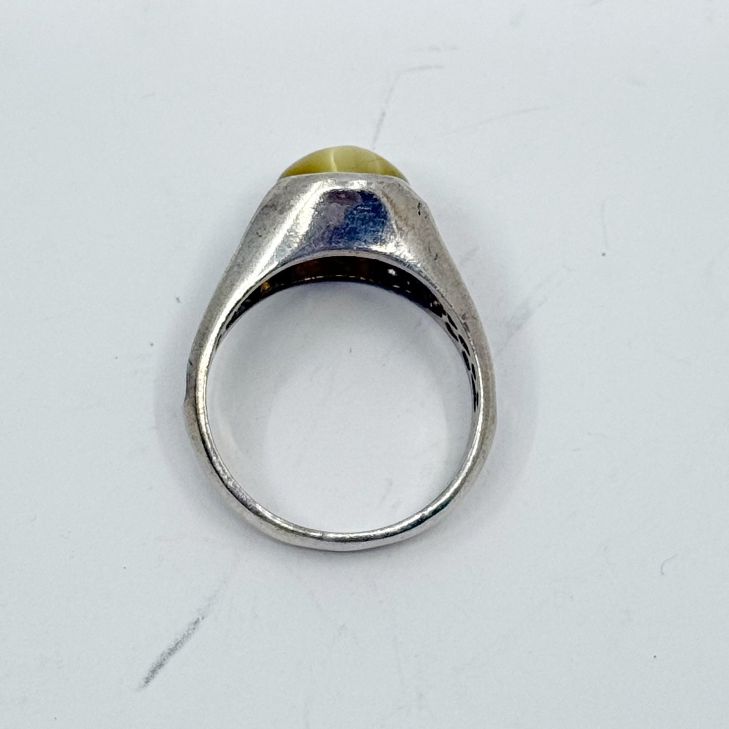 Vintage Sterling Silver cat eye cabochon ring - GM187
