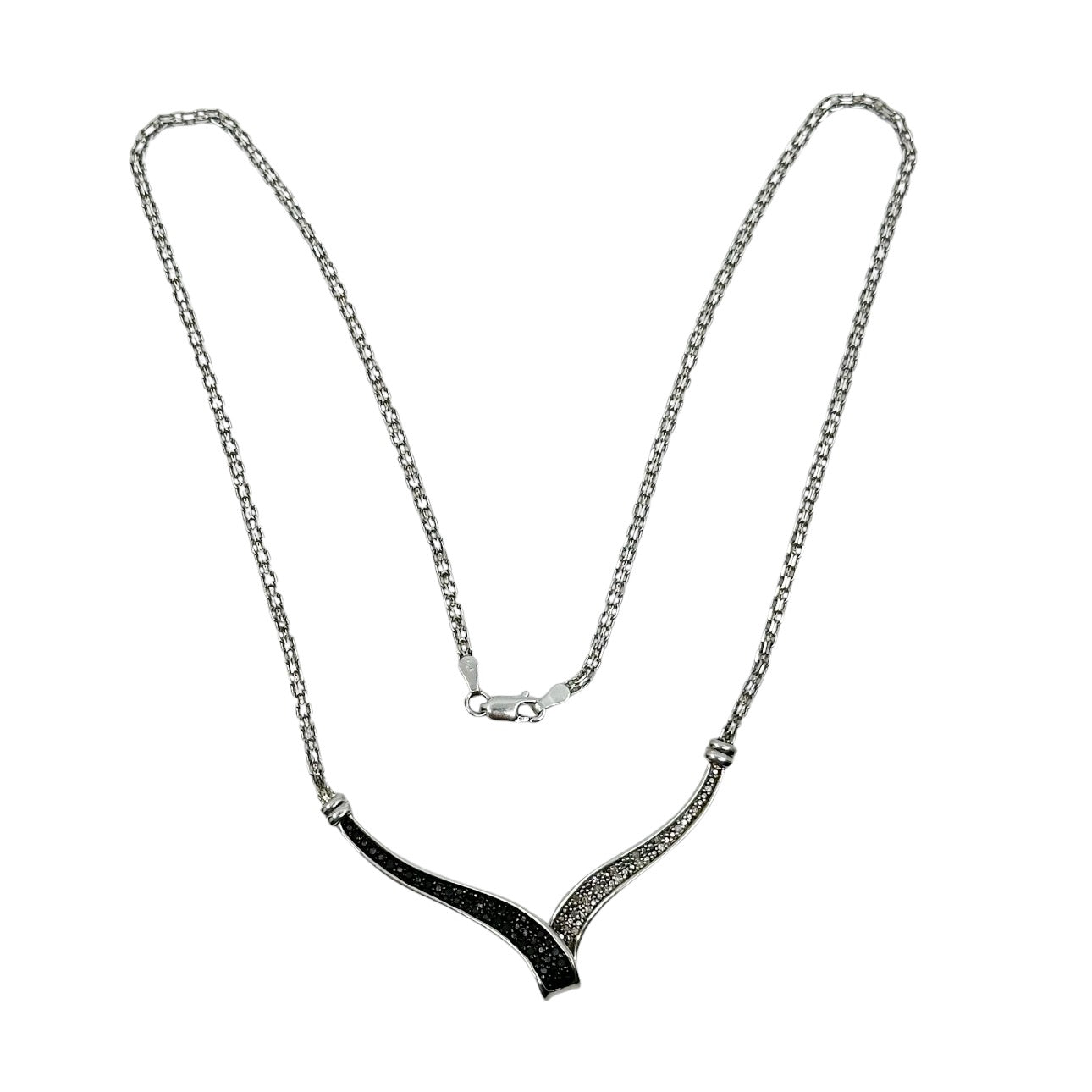 Sterling silver 1/2 carat white & black diamond necklace - GM208