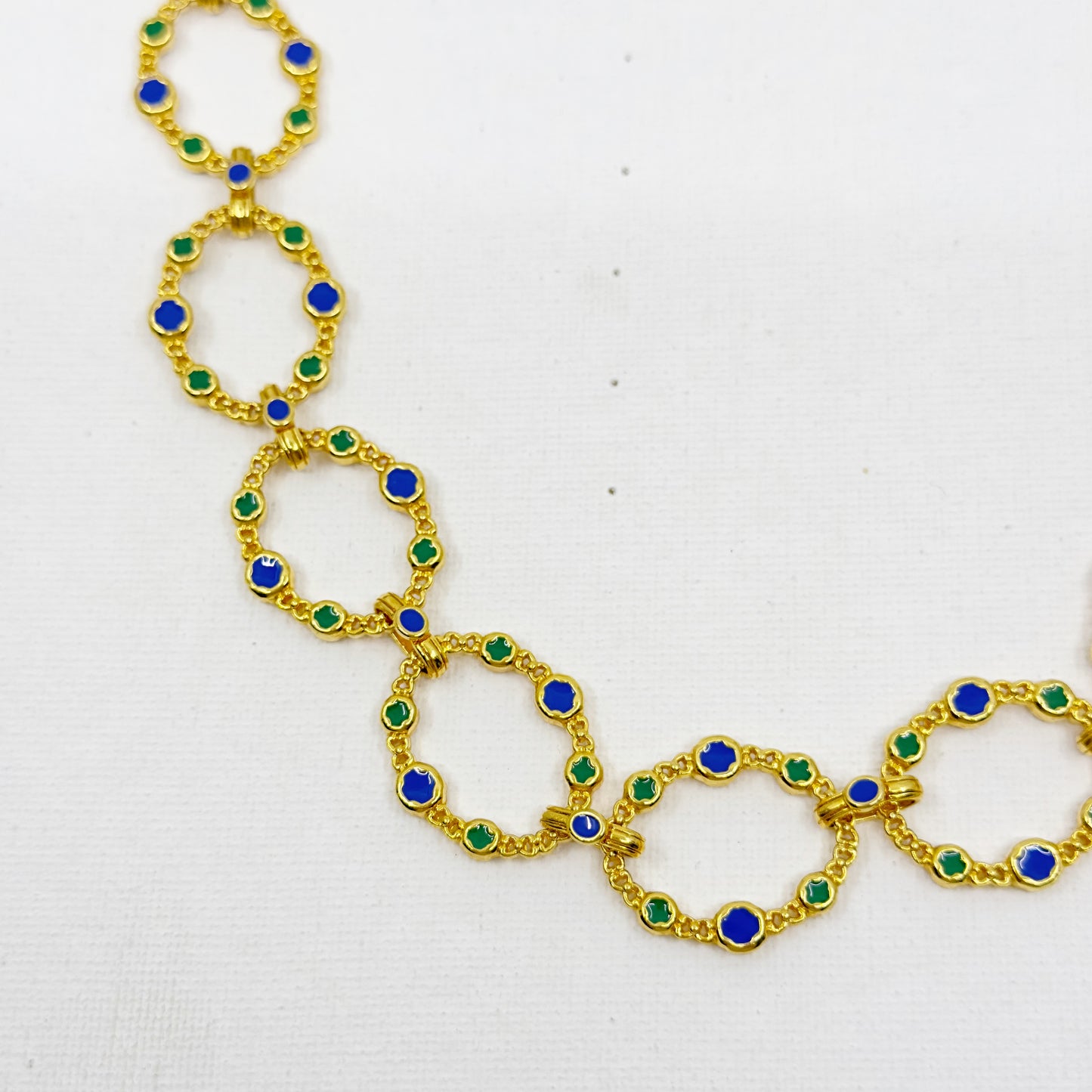 Metropolitan Museum Of Art MMA Gold Tone Enamel necklace - GM25
