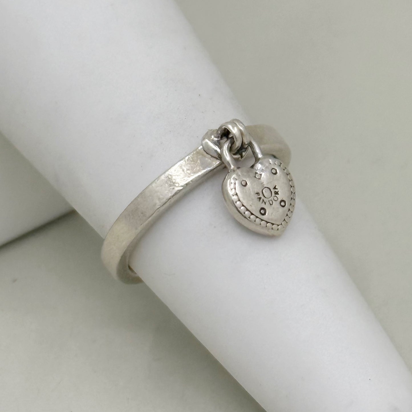 Pandora sterling silver lock heart charm ring - GM261