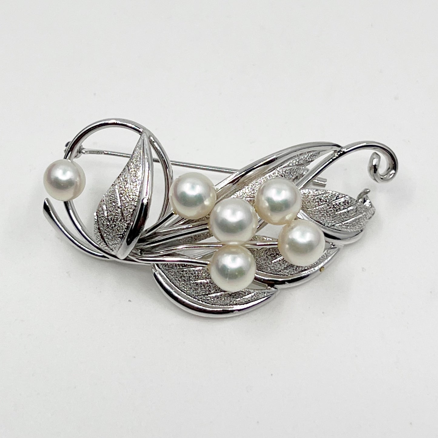 Vintage sterling silver akoya pearl brooch - GM269