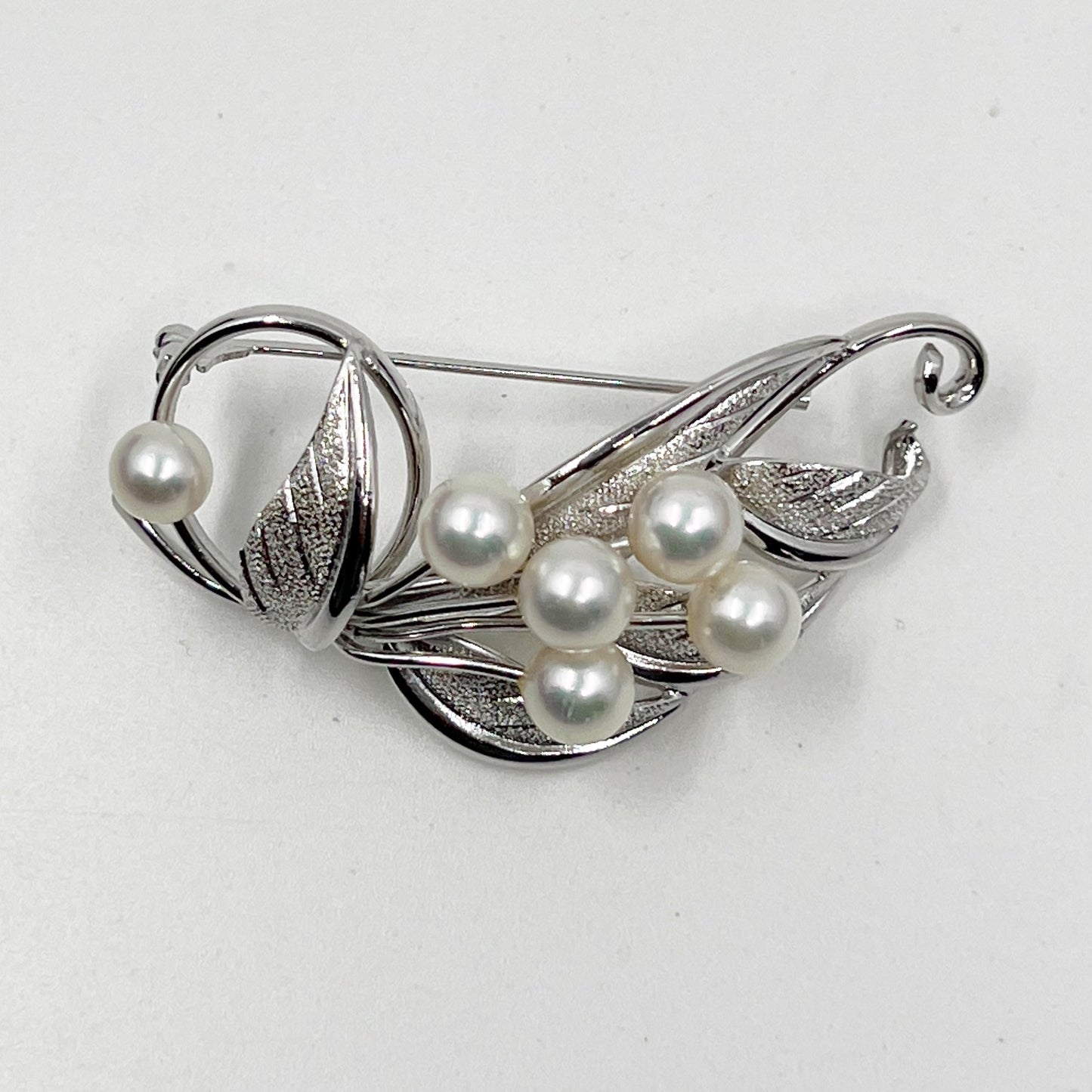 Vintage sterling silver akoya pearl brooch - GM269