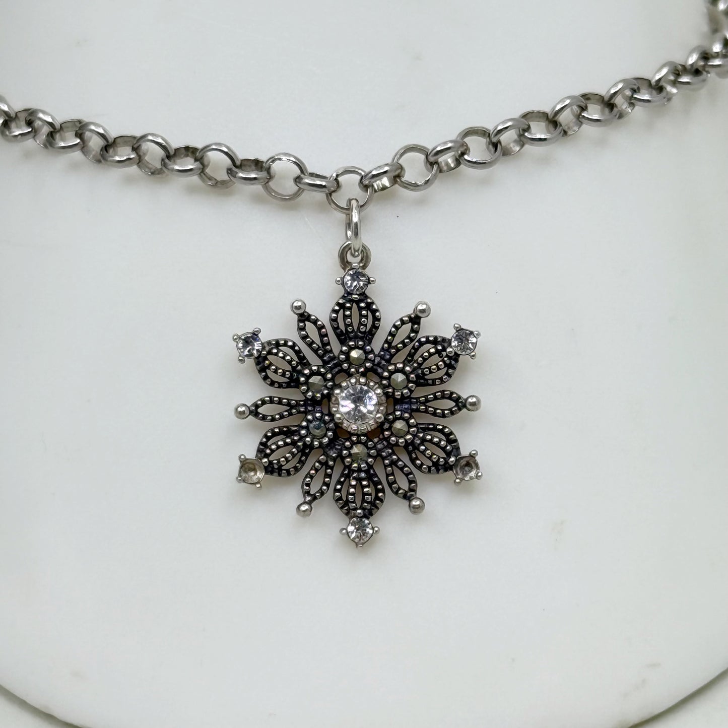 sterling silver crystal & marcasite snowflake charm bracelet - GM27