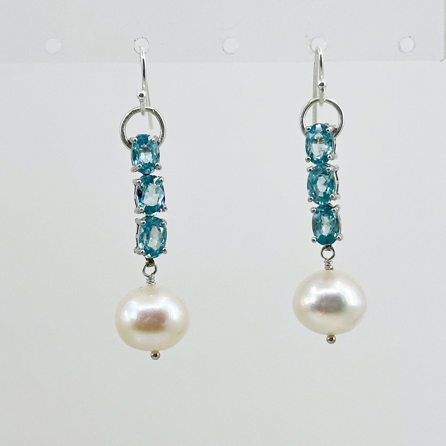 sterling silver blue topaz & pearl earrings GM319