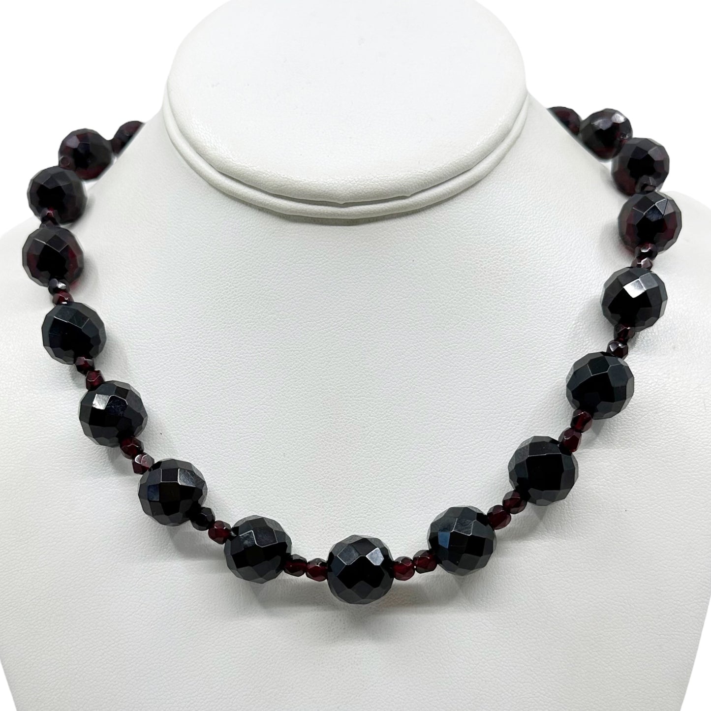Vintage Gold tone lucite cherry amber bead necklace