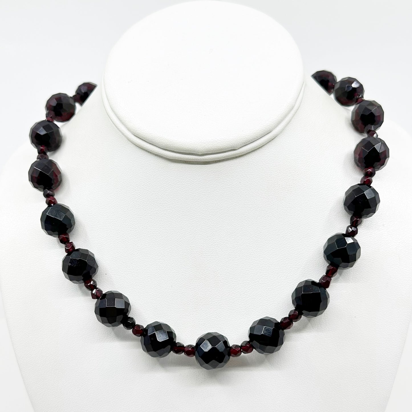Vintage Gold tone lucite cherry amber bead necklace