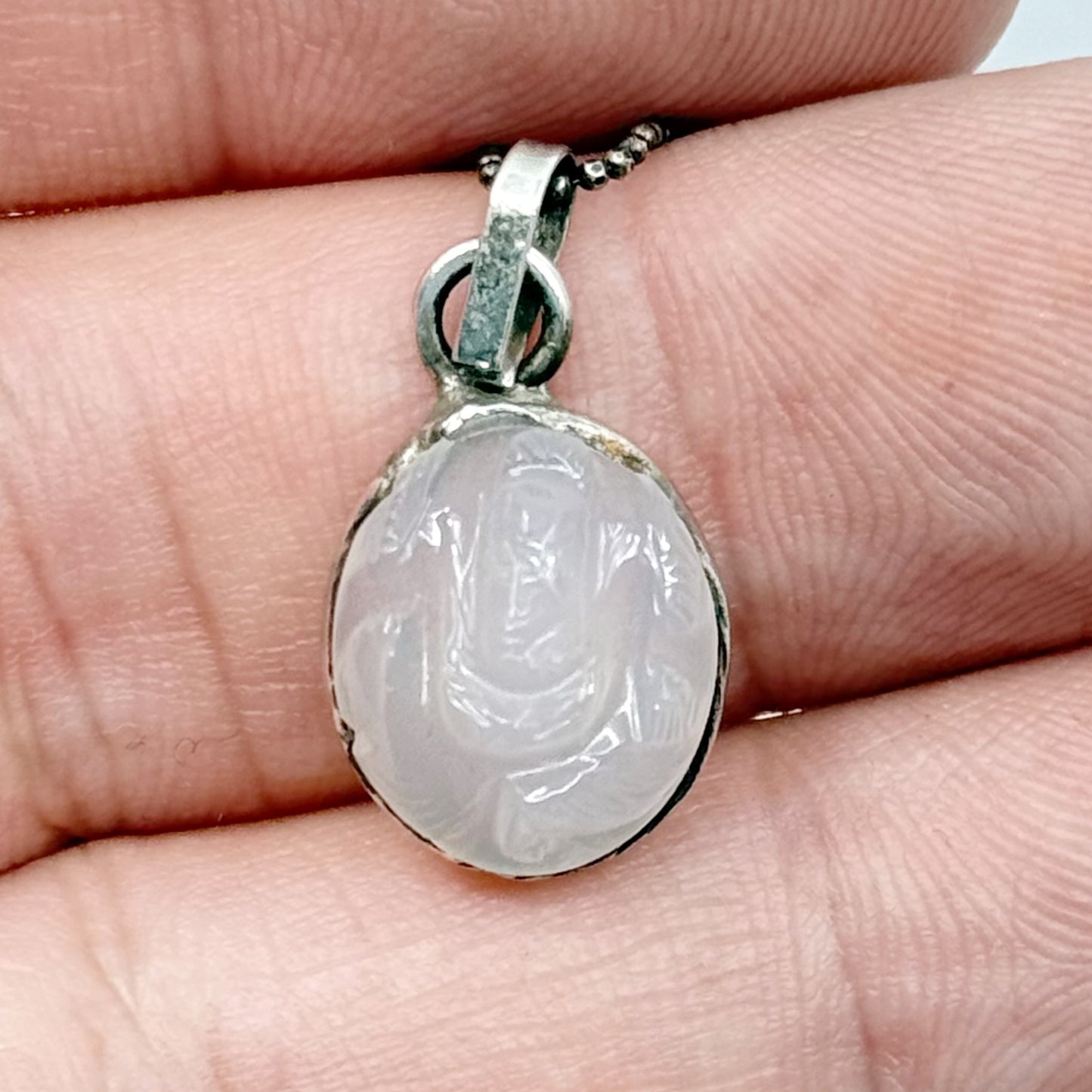 Vintage sterling silver carved chalcedony Ganesh God pendant GM864