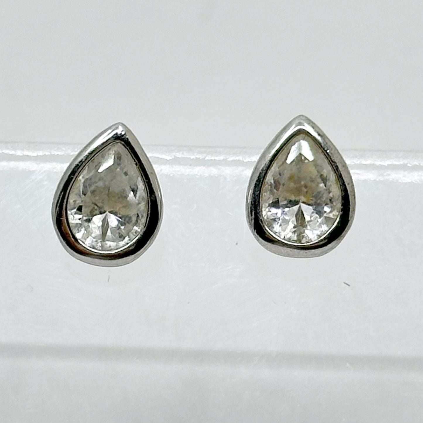 ATI Sterling silver pear cut cubic zirconia stud earrings - GM415