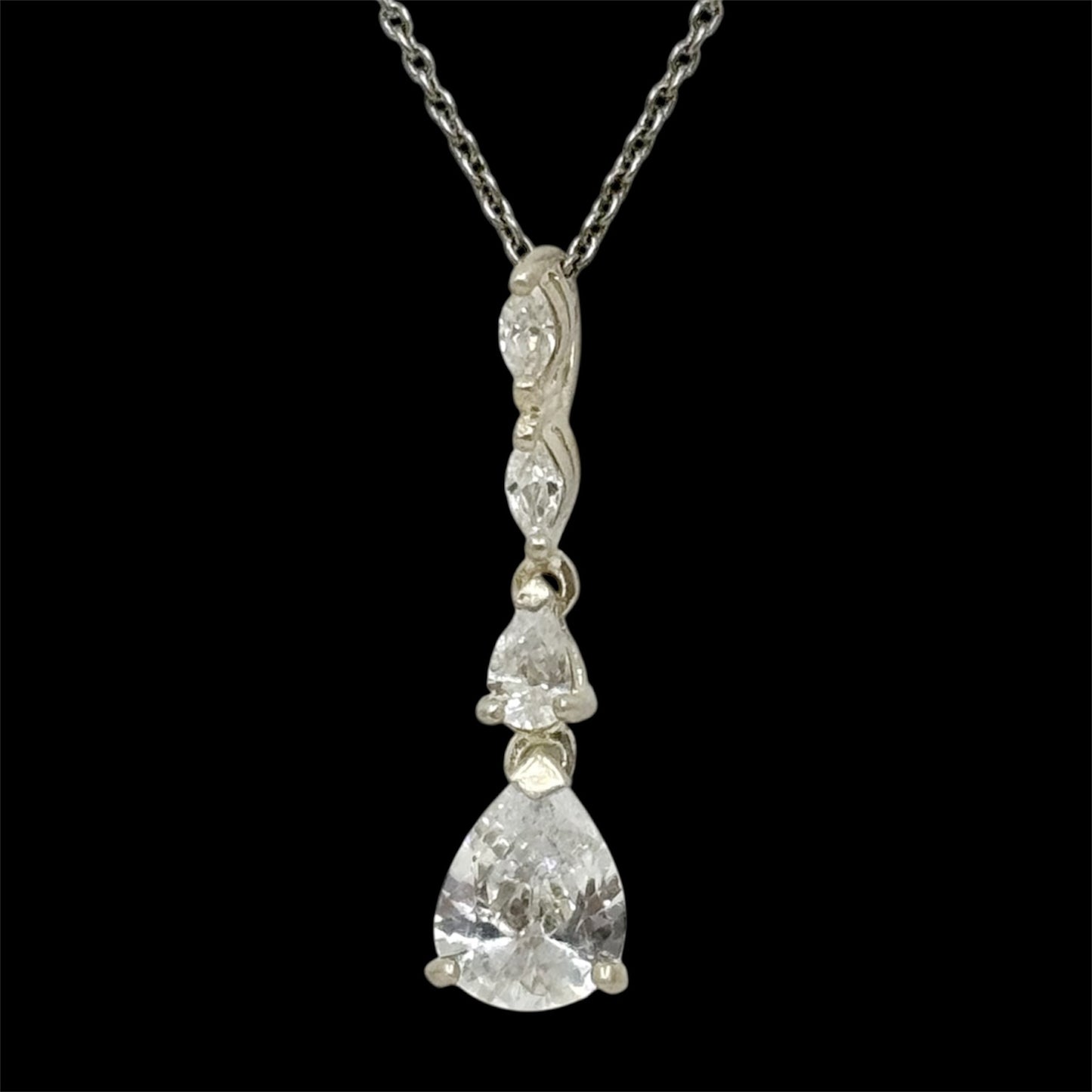 Sterling silver cubic zirconia drop pendant - GM44
