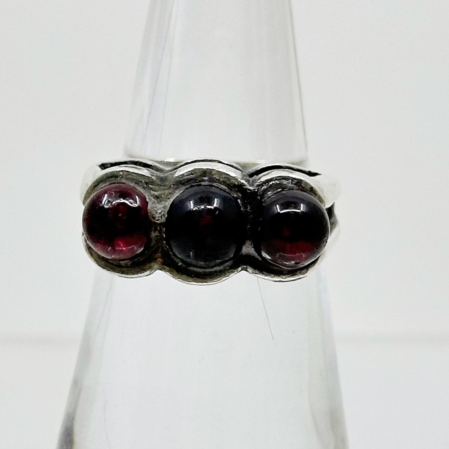 sterling silver cabochon garnet ring GM441