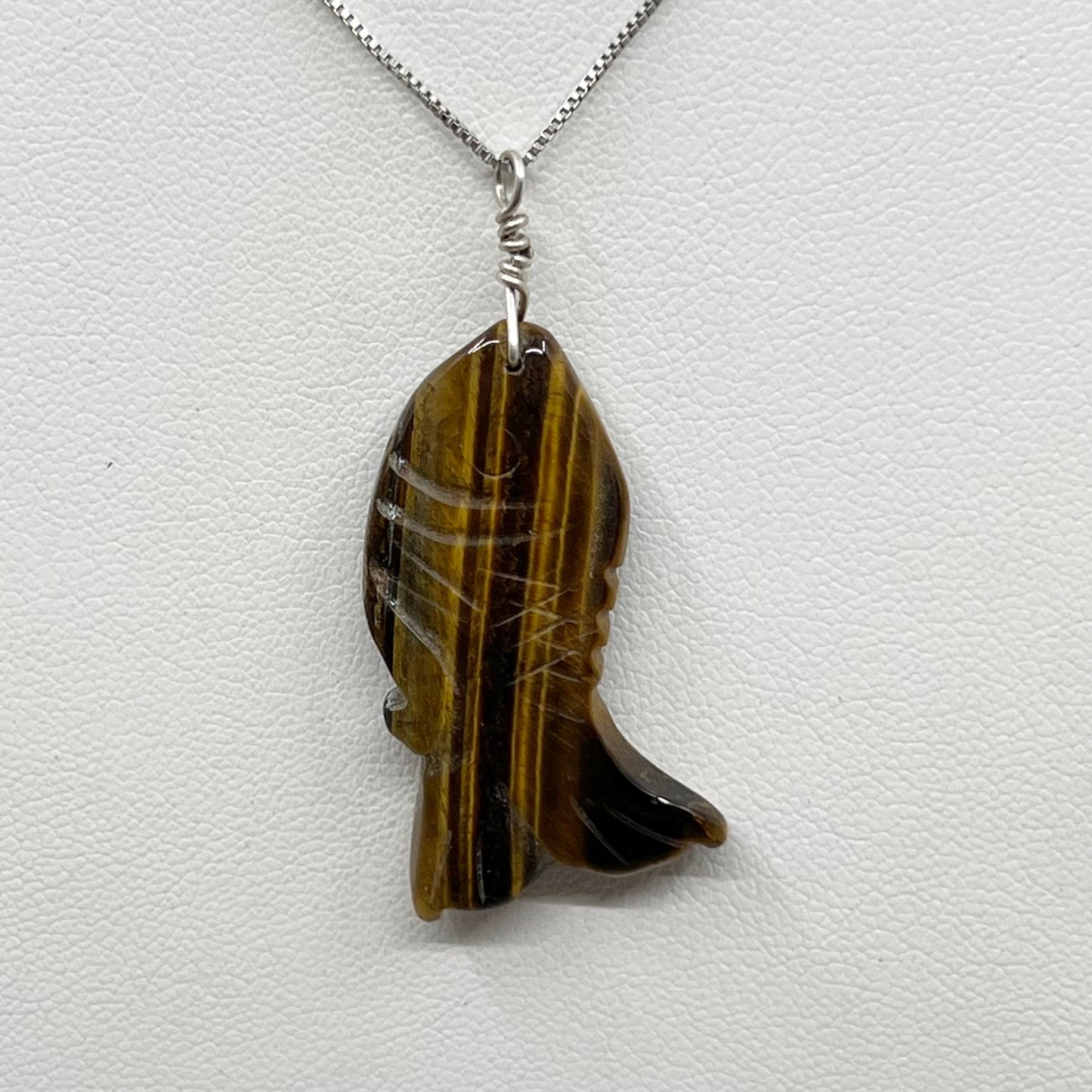 Sterling silver tiger eye fish pendant GM453