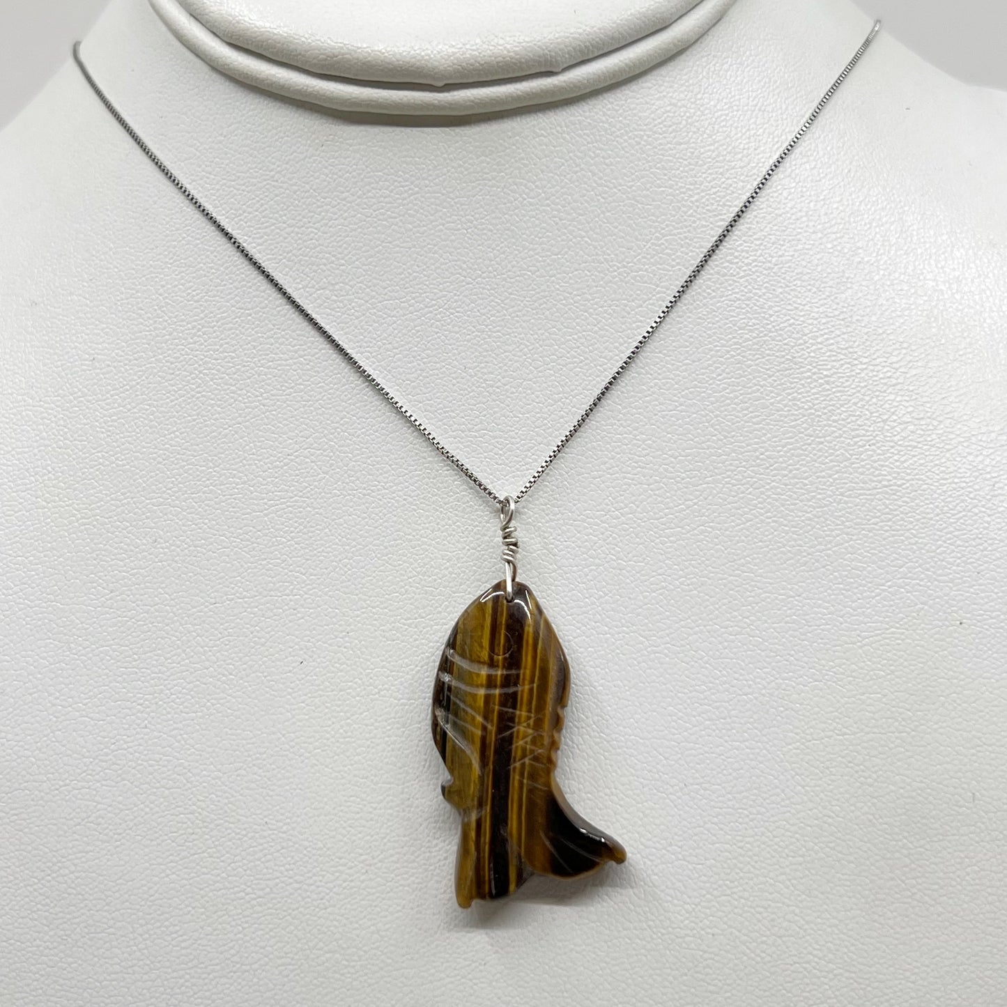 Sterling silver tiger eye fish pendant GM453