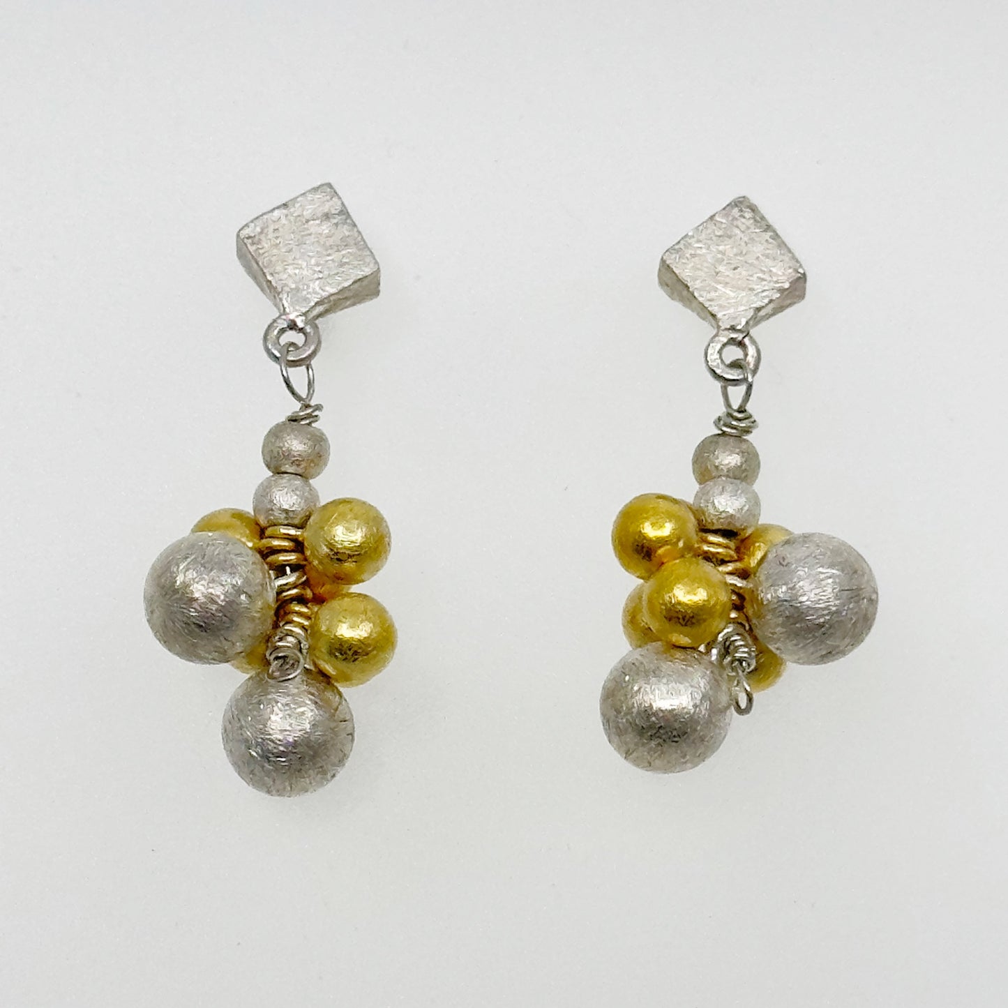 Hand Made 24k gold sterling silver bead drop earrings GM461