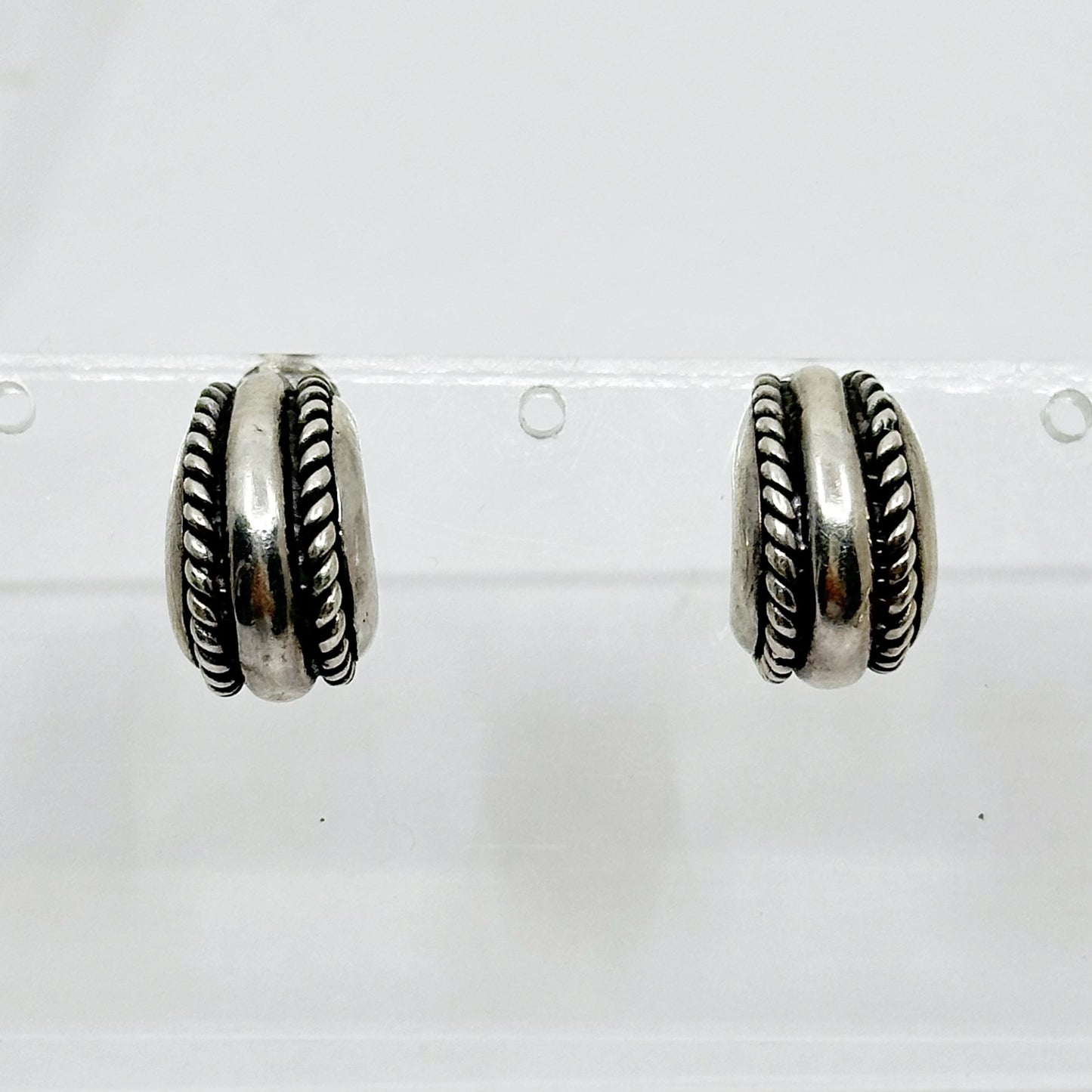 sterling silver huggie earrings GM473