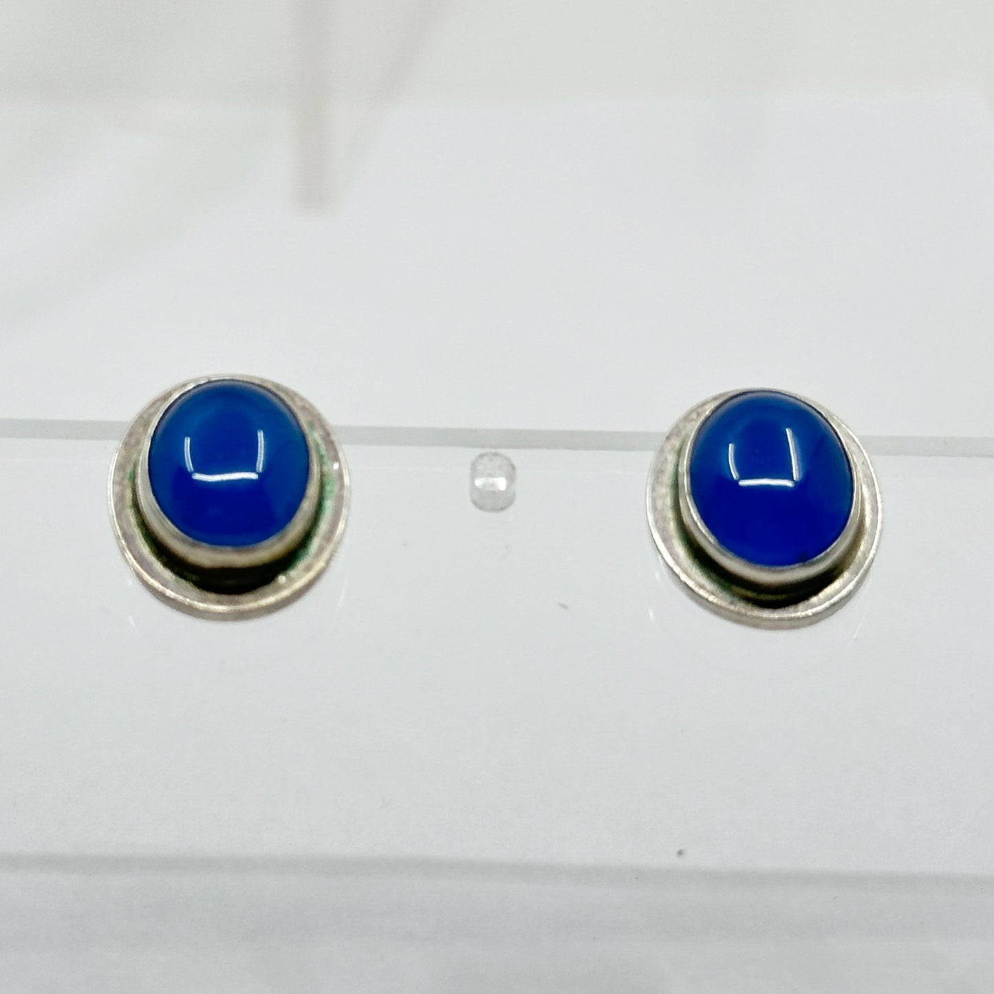 Joaquin Tinta Ecuador sterling silver Chalcedony earrings GM475
